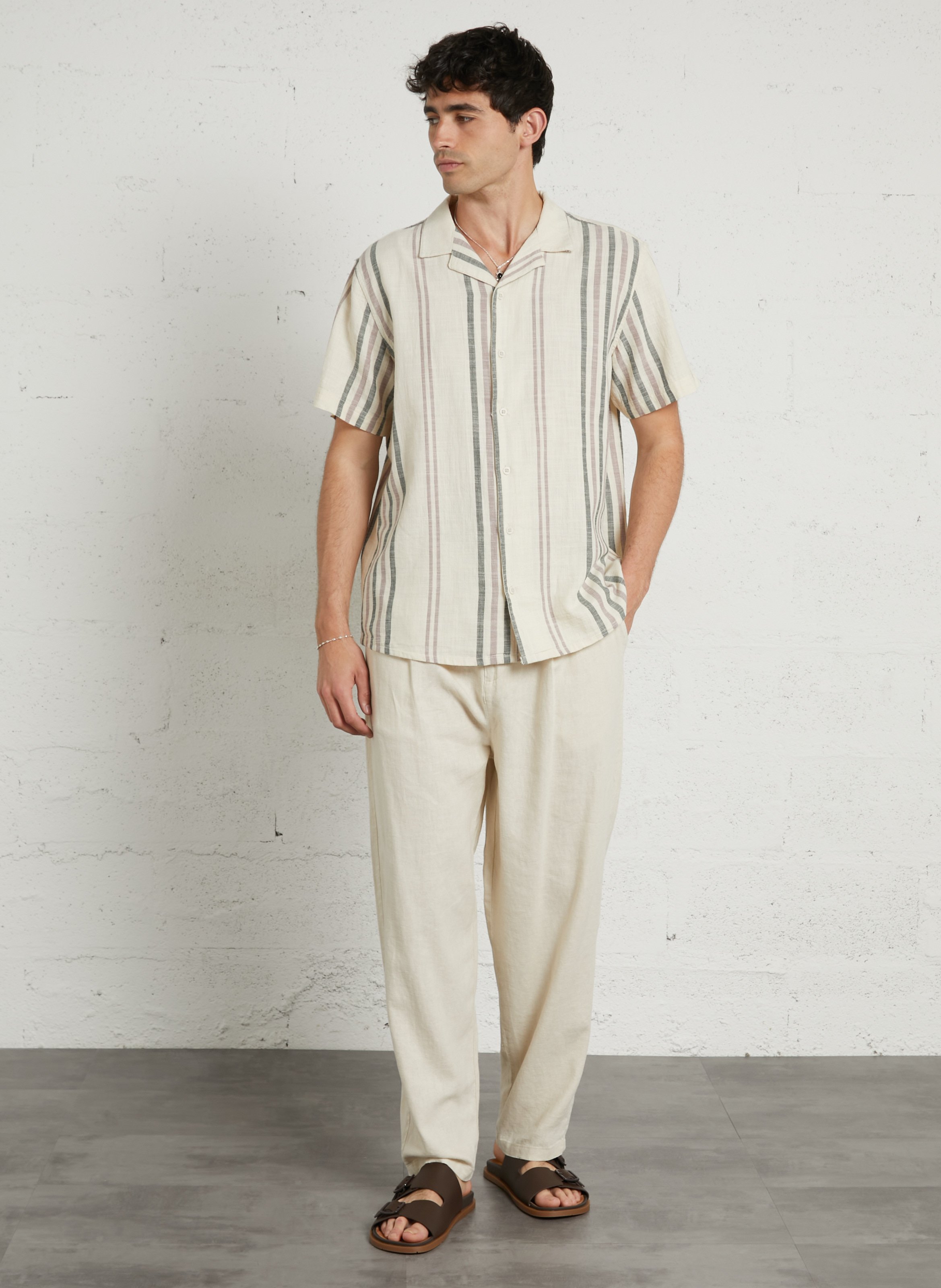 Chemise col classique manches contrastantes en coton SOLID Beige