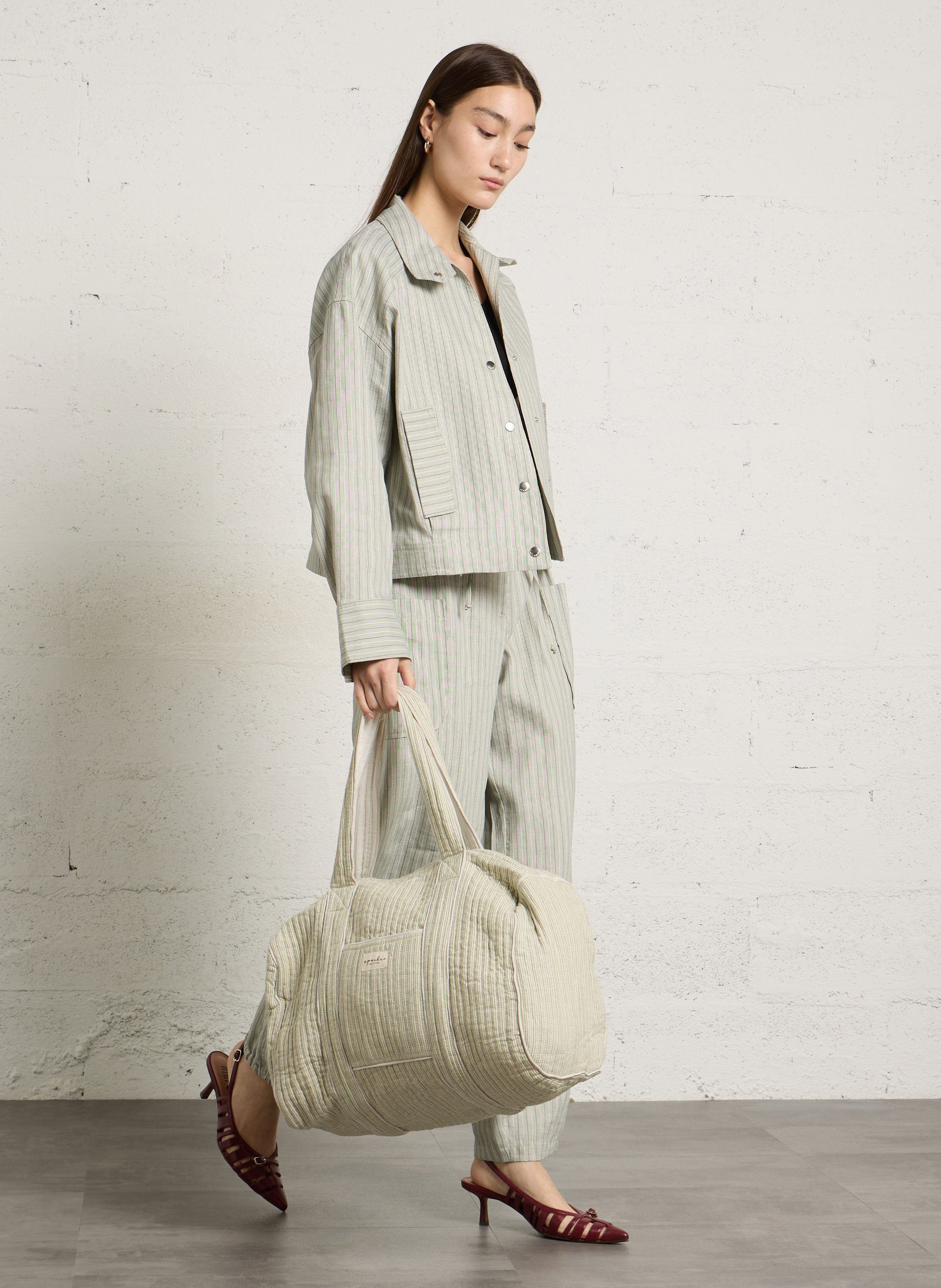 Gepolsterte Baumwolltasche mit Reißverschluss und Druck APACHES COLLECTIONS Grun