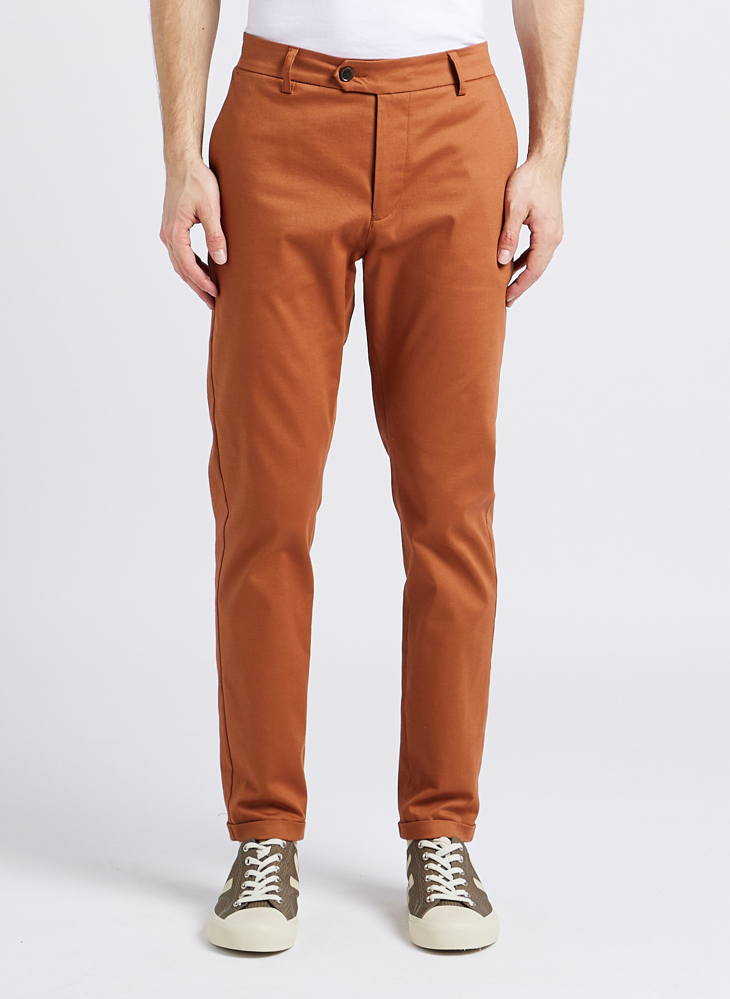 Chino slim-fit en coton stretch  LES DEUX