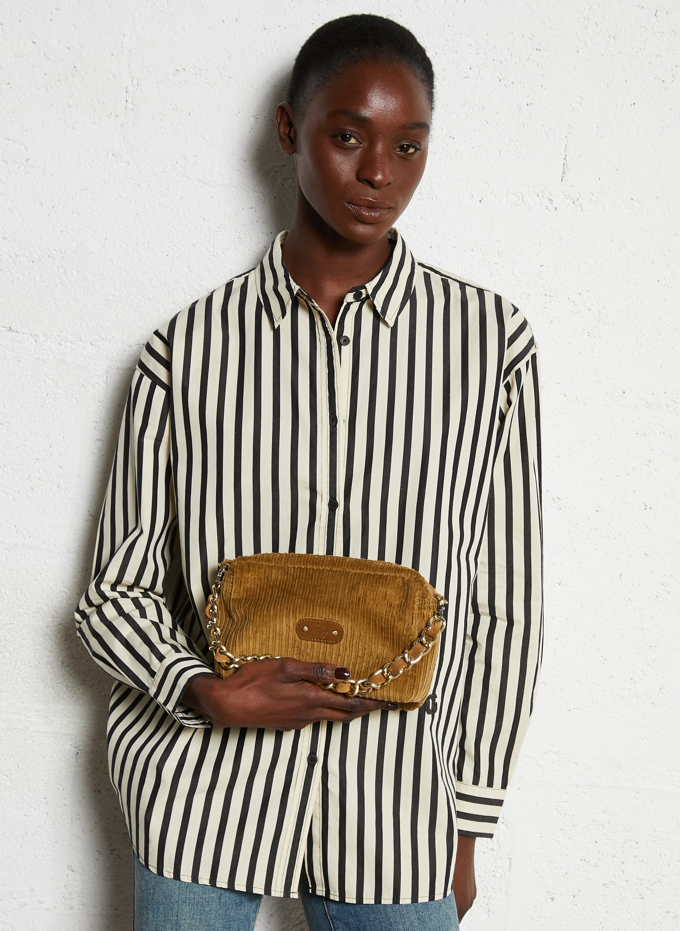 Schoudertas van geribbeld suèdeleer MILA LOUISE Beige