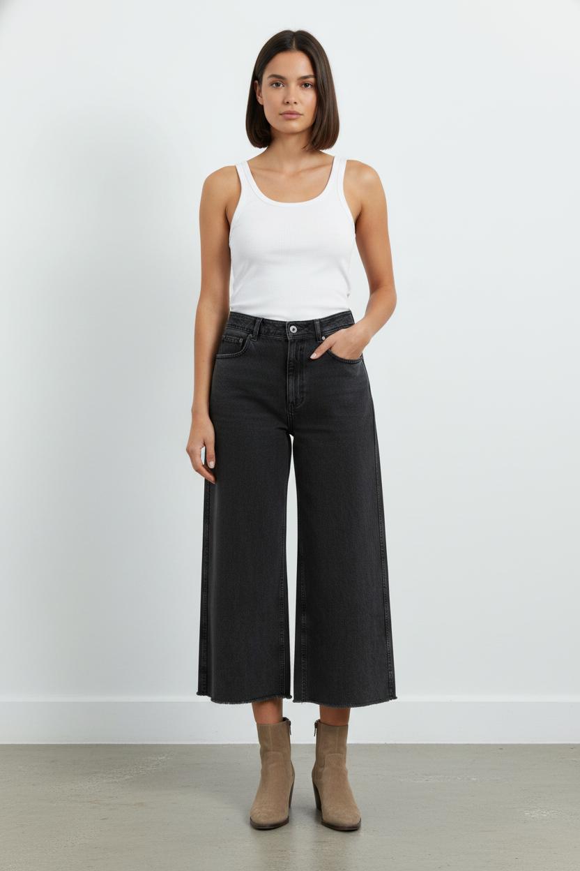 Cropped slim jeans with studs SEZANE - Seconde main Black