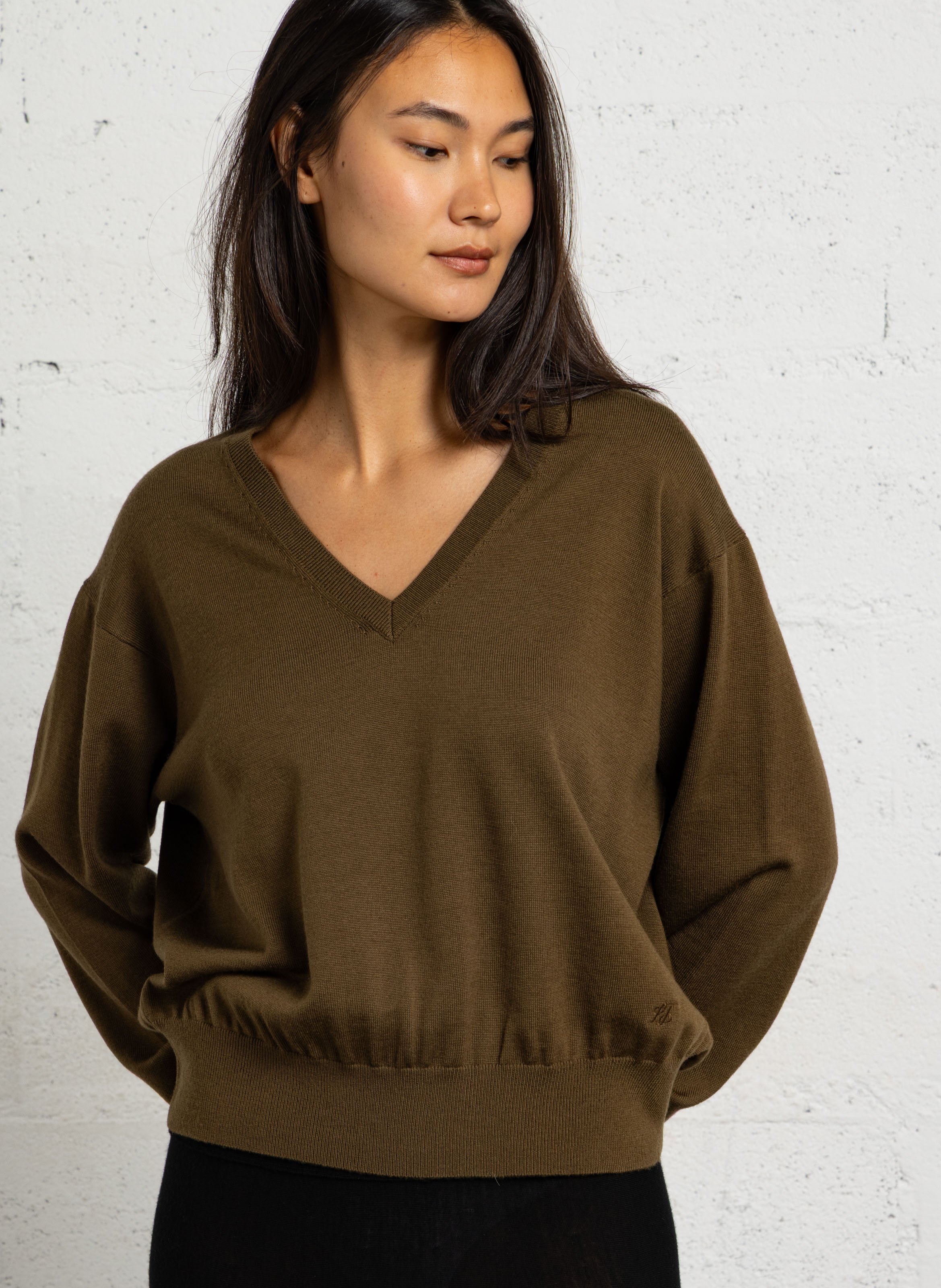 Pull à col v en laine LAURENCE BRAS