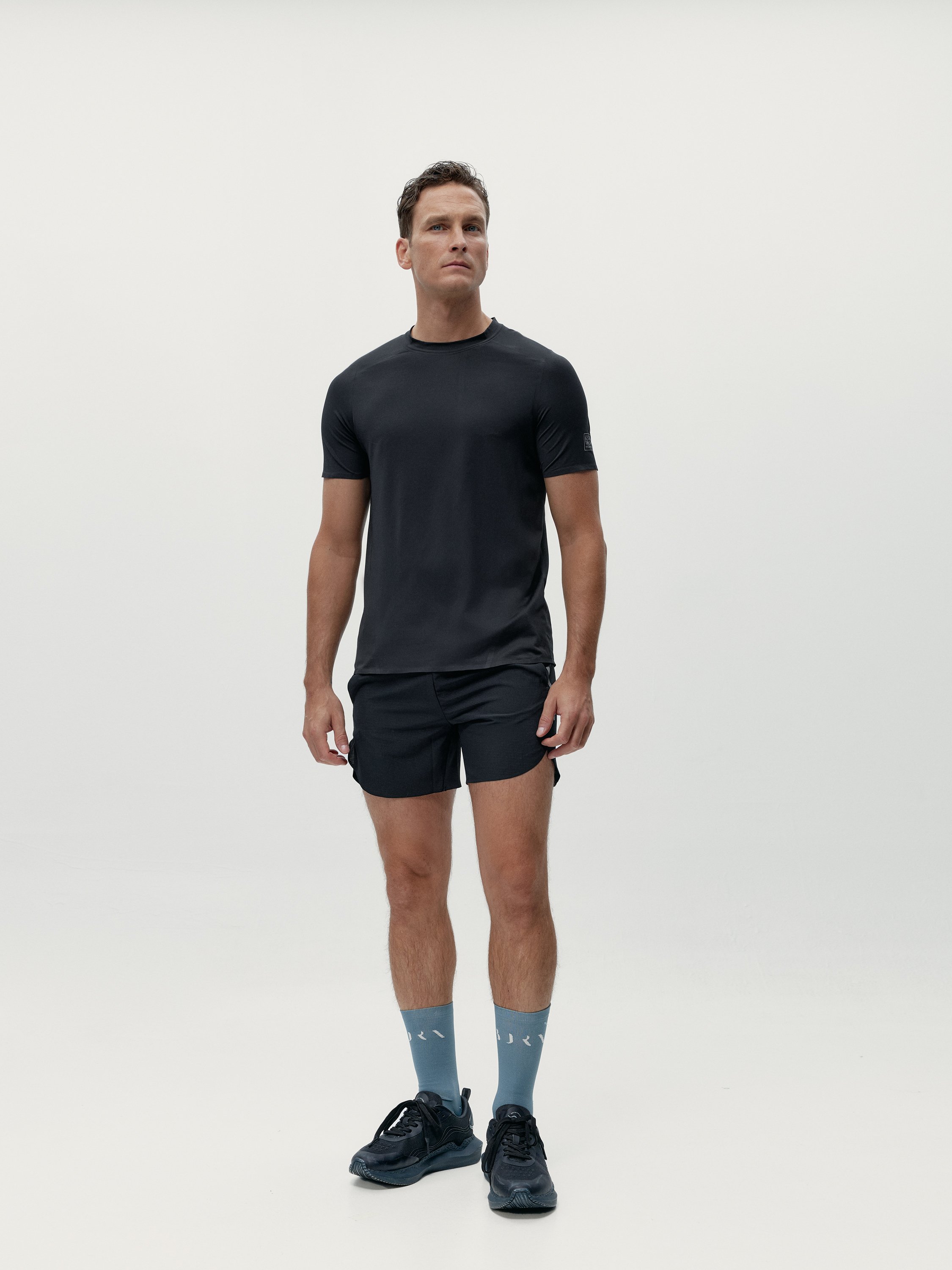 Short-sleeved performance sports t-shirt BORN LIVING YOGA Black