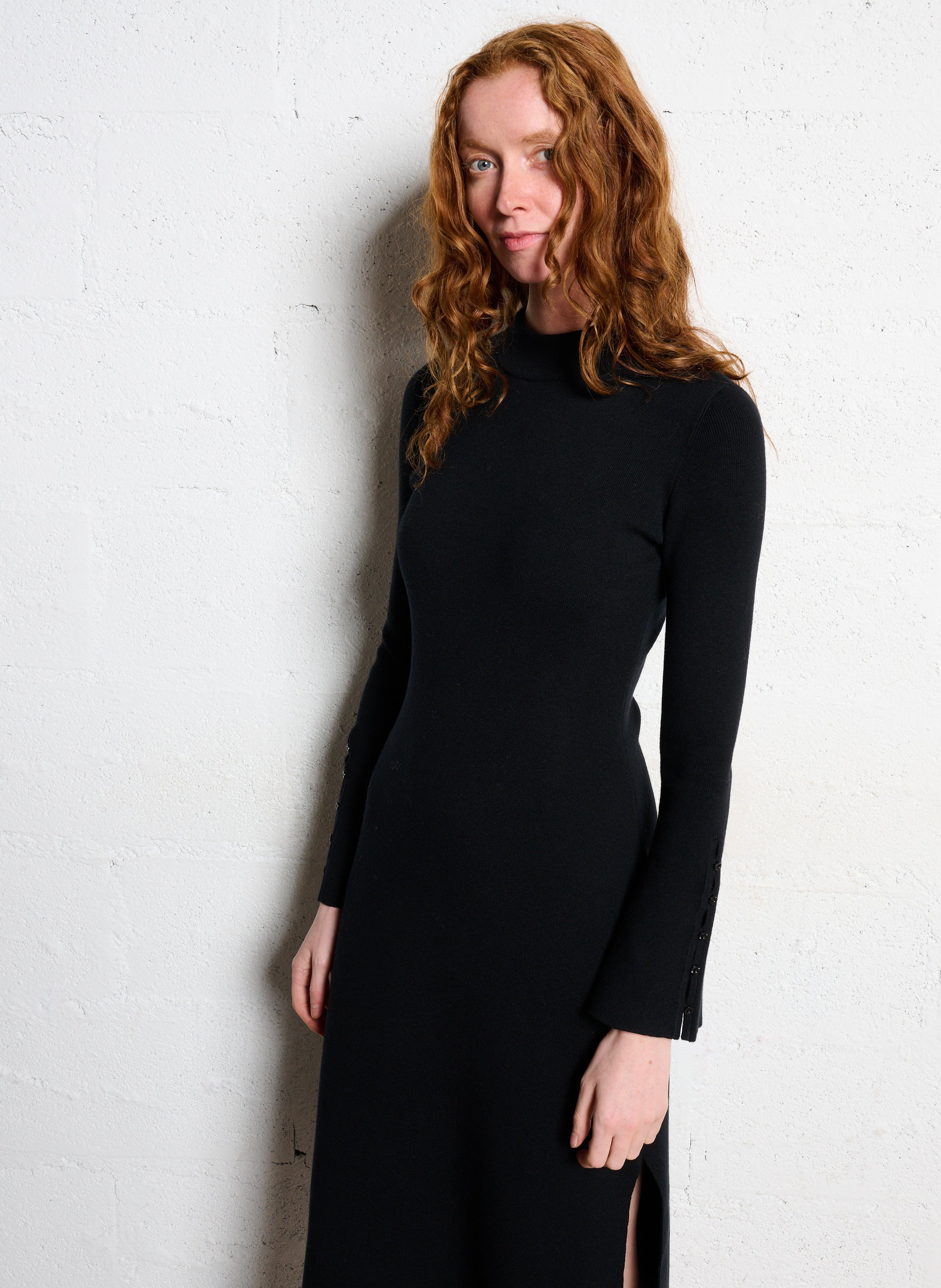 Robe pull longue évasée col montant DES PETITS HAUTS Noir