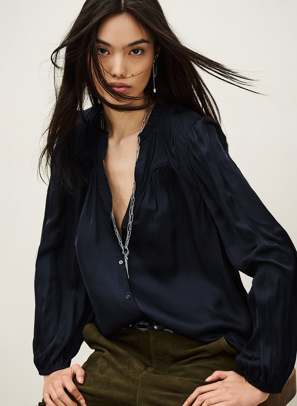 Loose V-neck fluid shirt BA&SH Blue