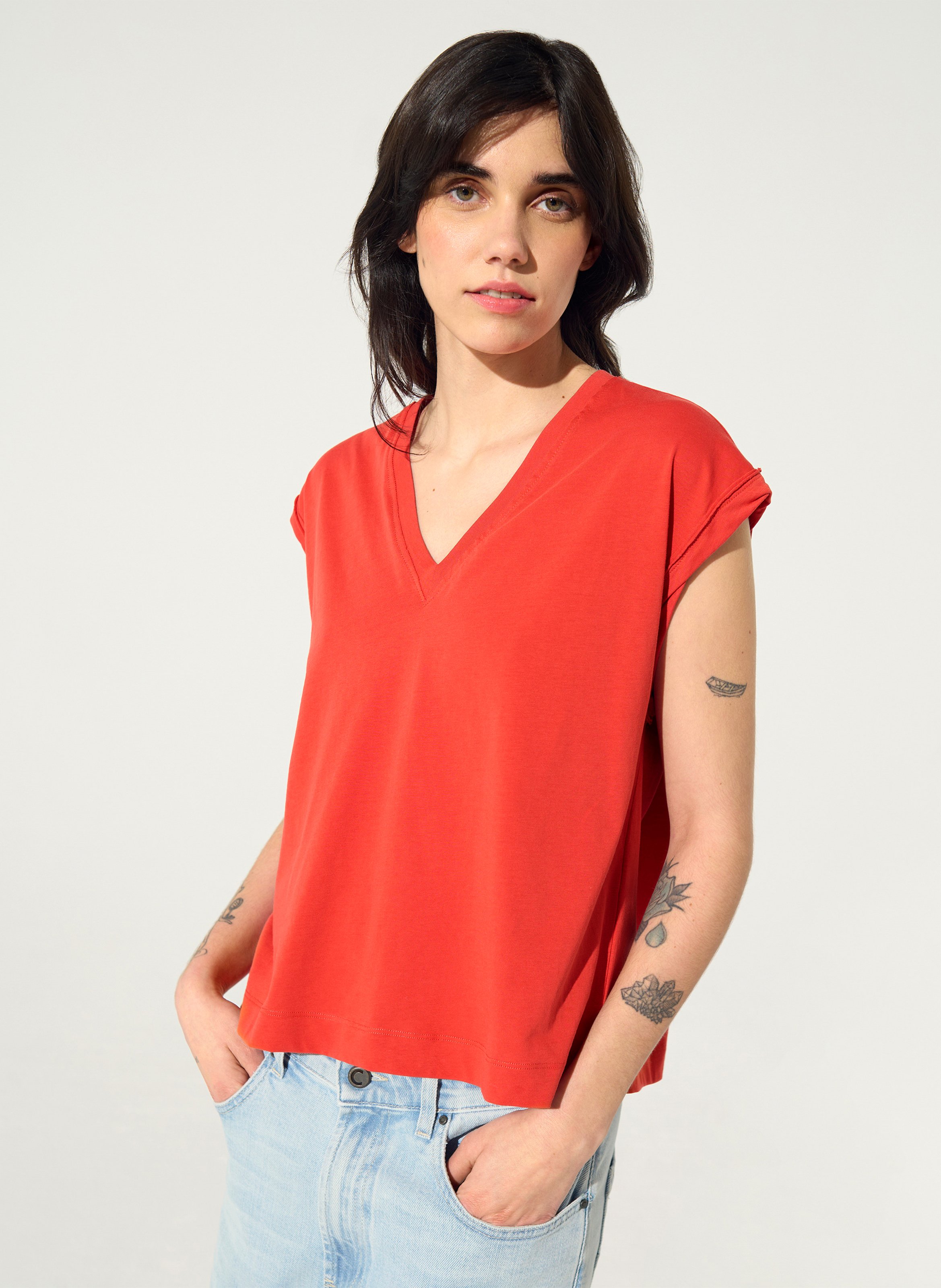 Tee-shirt droit col V en coton bio COTELAC
