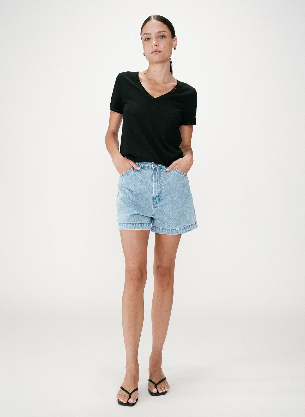 Tee-shirt col v en coton mélangé GRACE ET MILA Noir