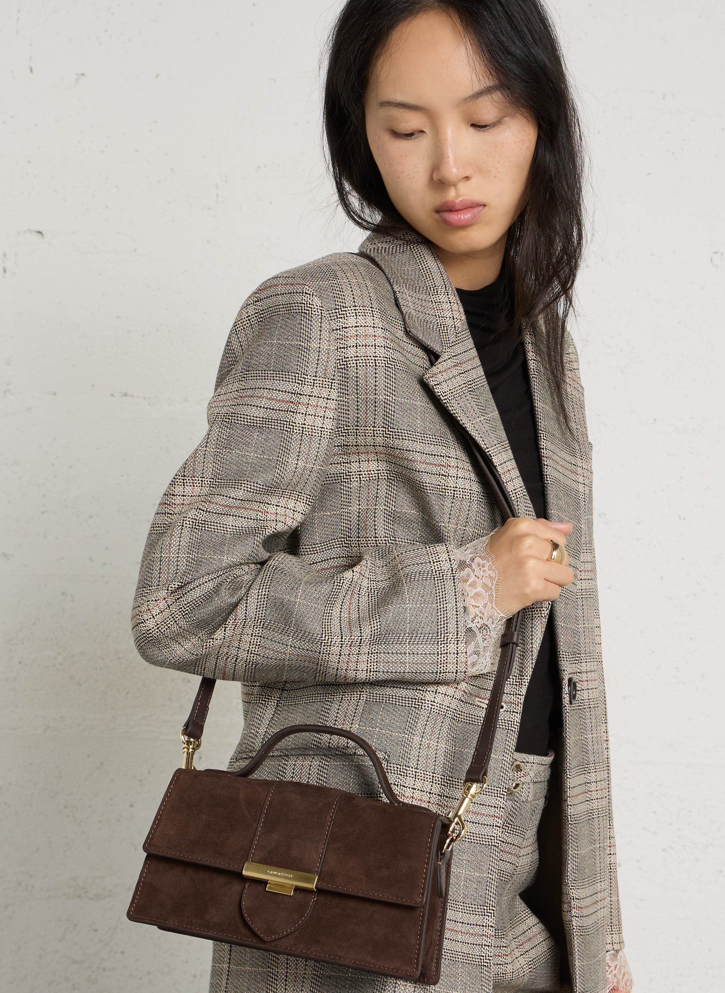 Lederen suède handtas LANCASTER PARIS Bruin