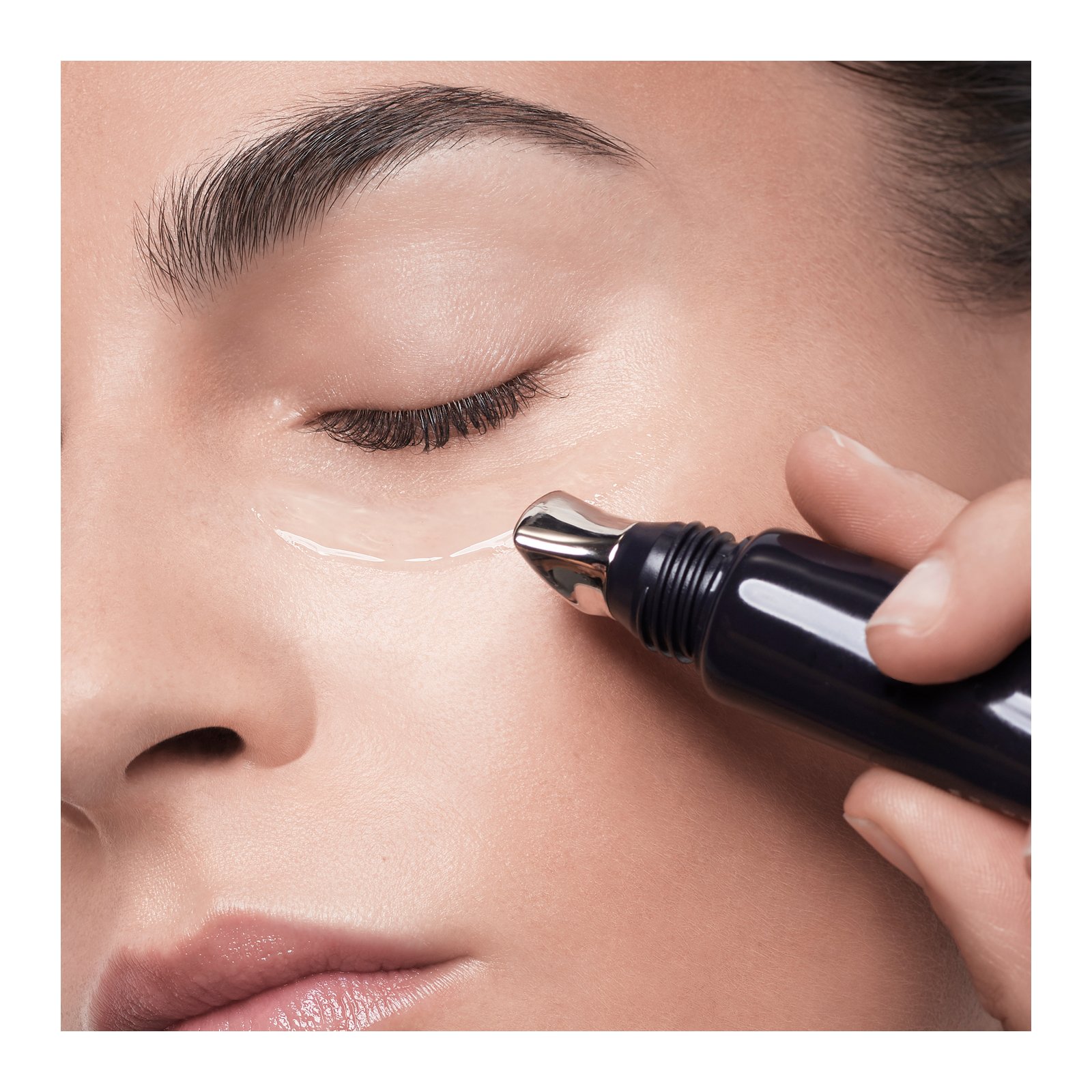 Intensive Hyaluronic Eye Contour Care ESTHEDERM No color