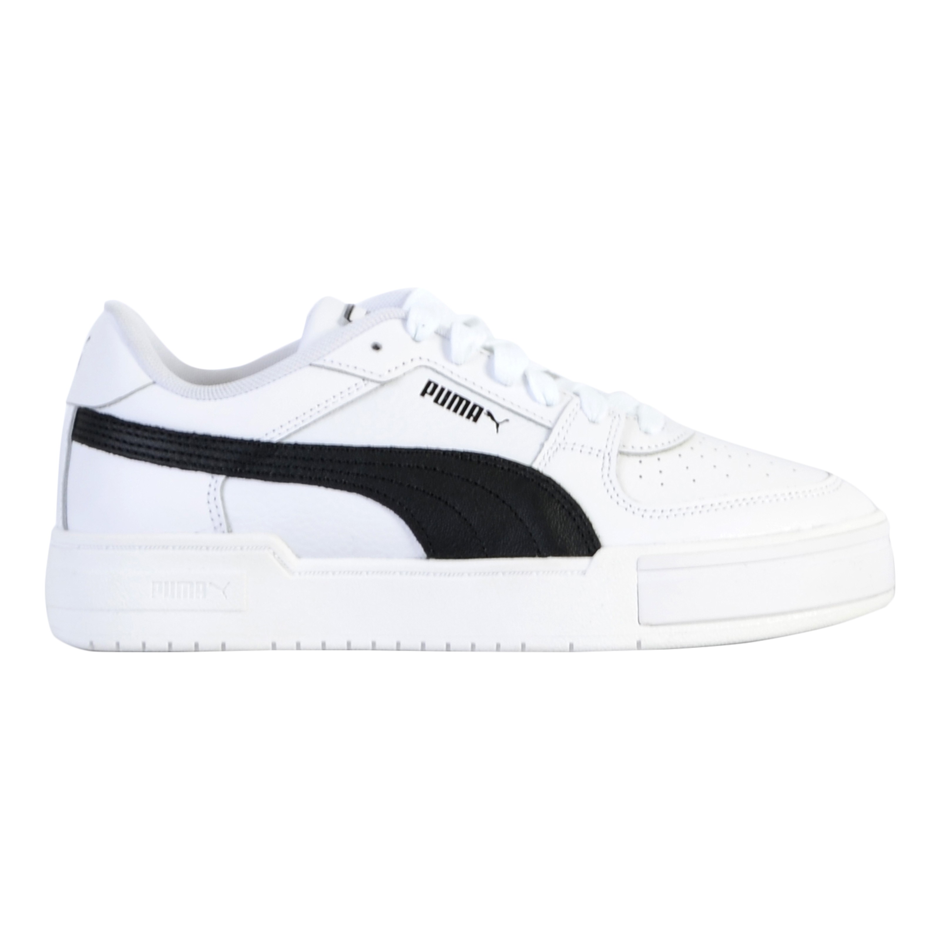 Leather basketball shoe classic PUMA White