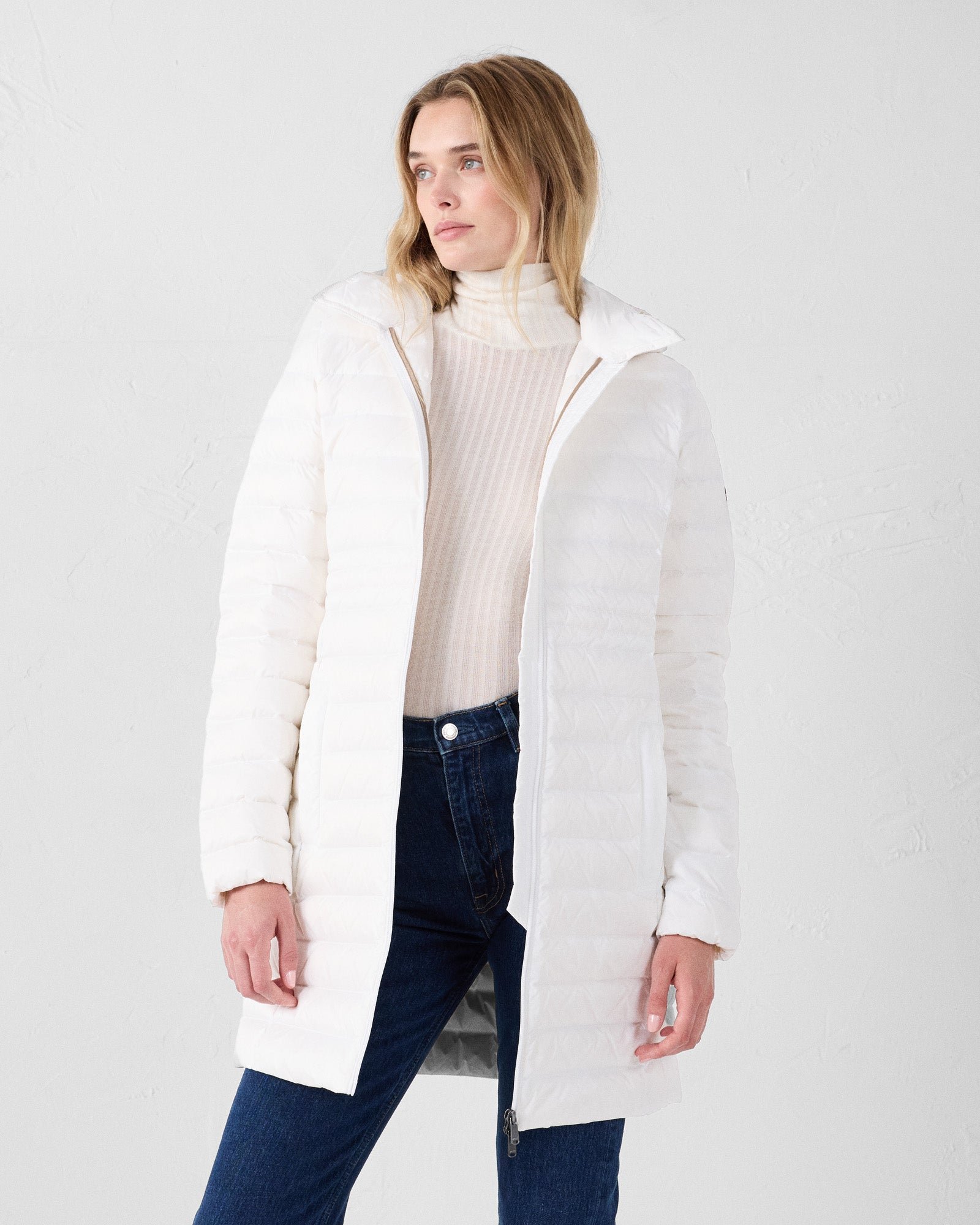 Long hooded puffer coat vero 2.0 JOTT White