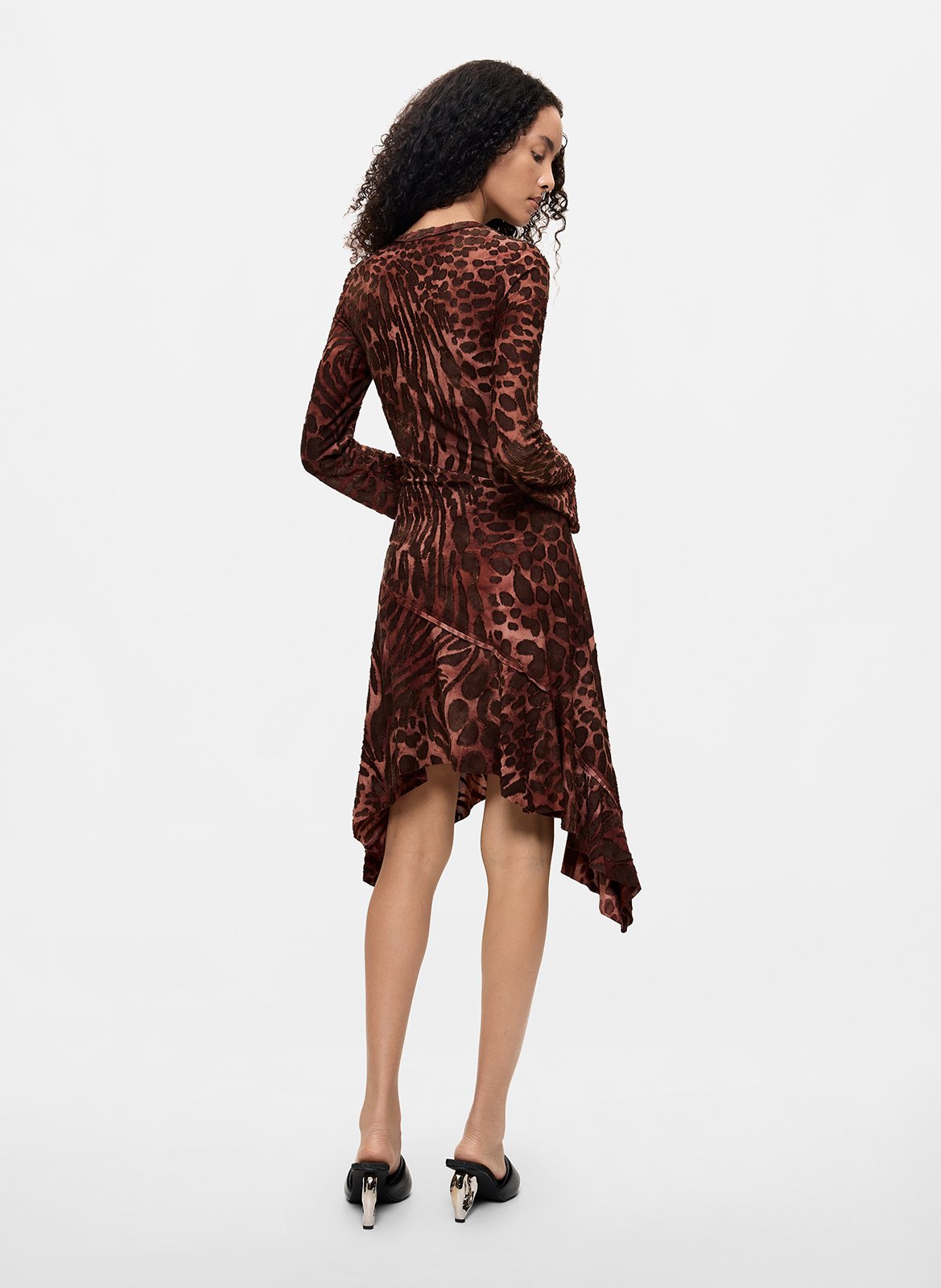 Robe courte asymétrique col rond  DESIGUAL Black