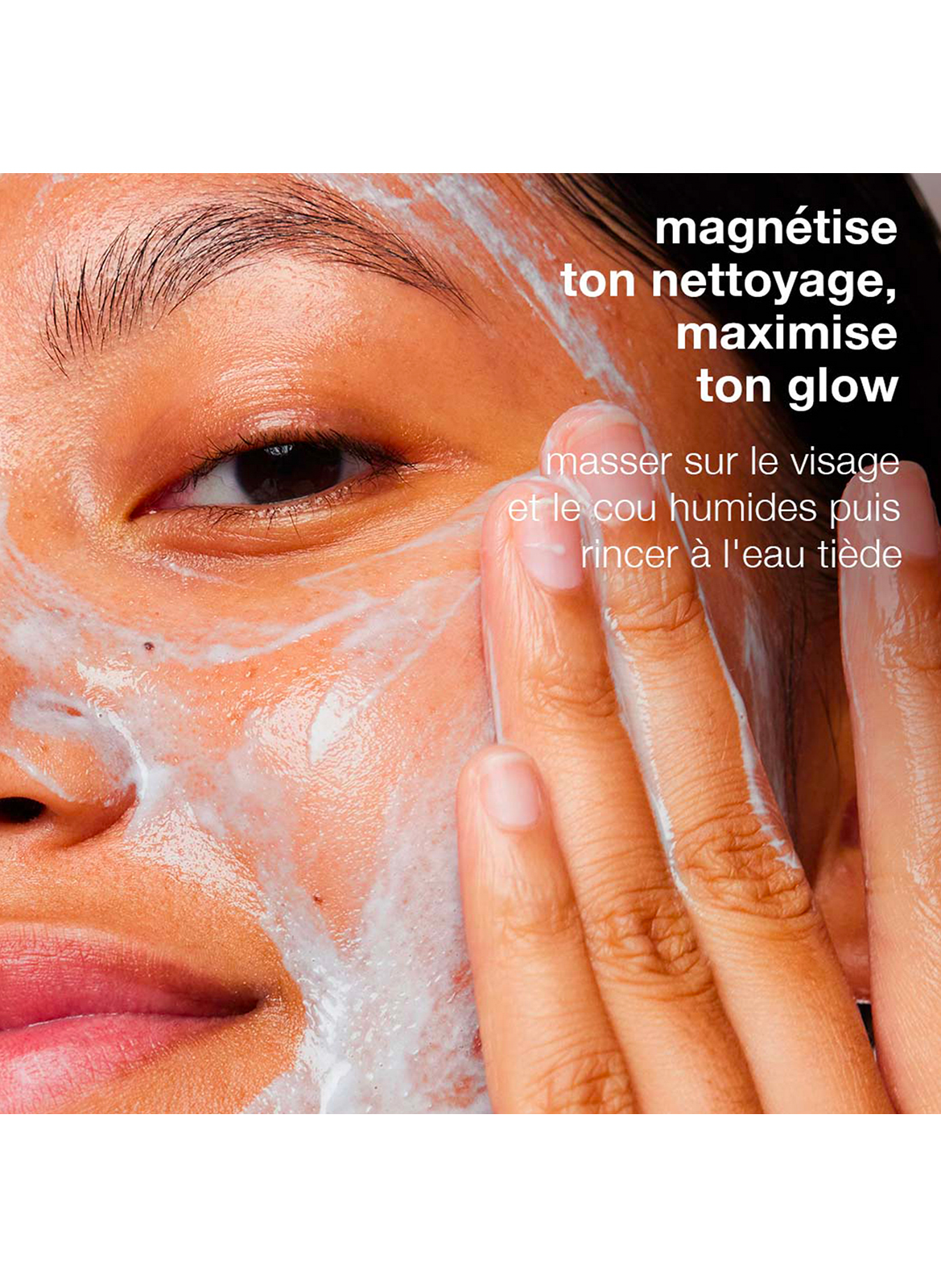 magnetic[+] afterglow cleanser DERMALOGICA No color