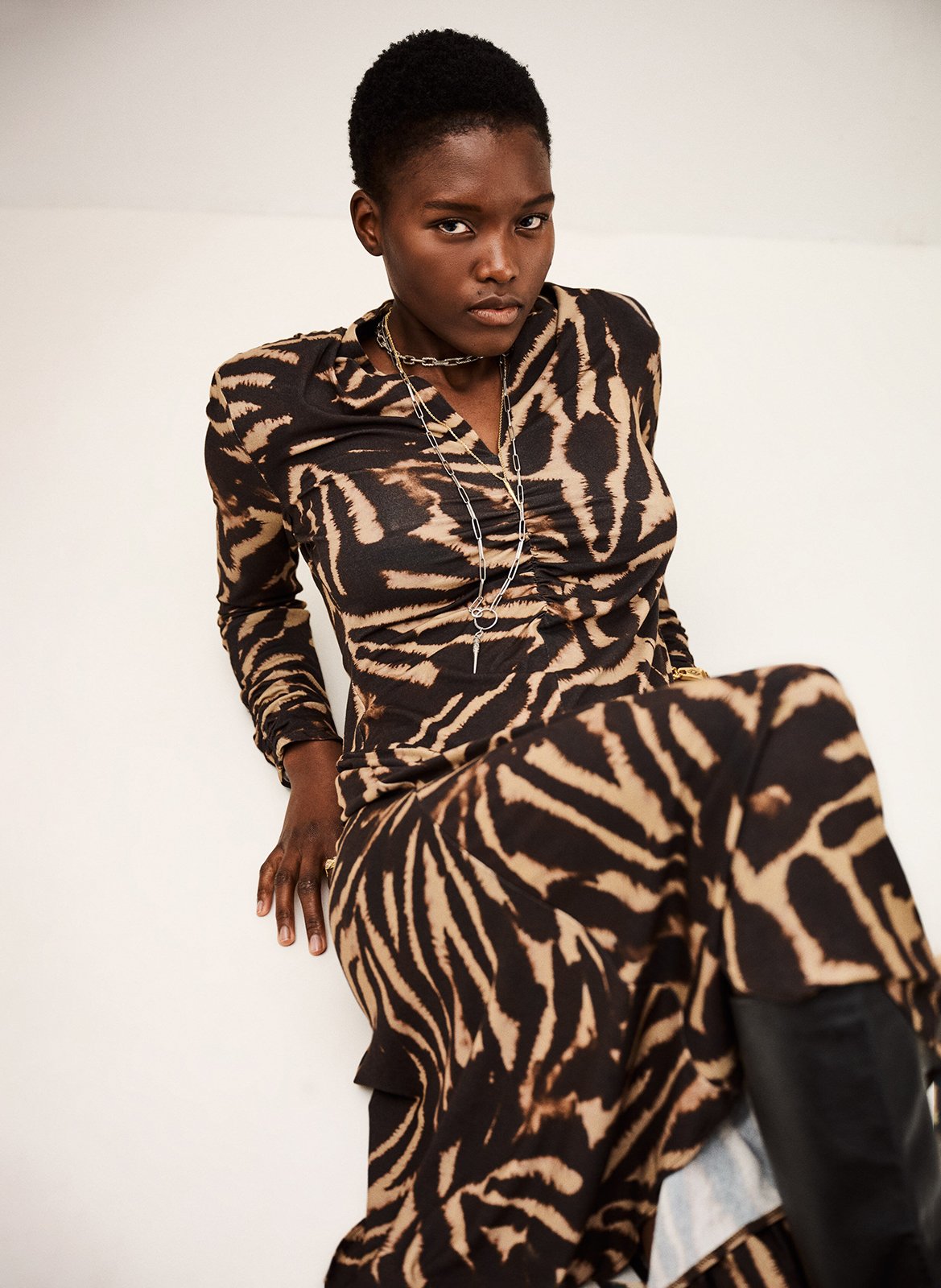 Robe longue col V imprimée BA&SH Marron