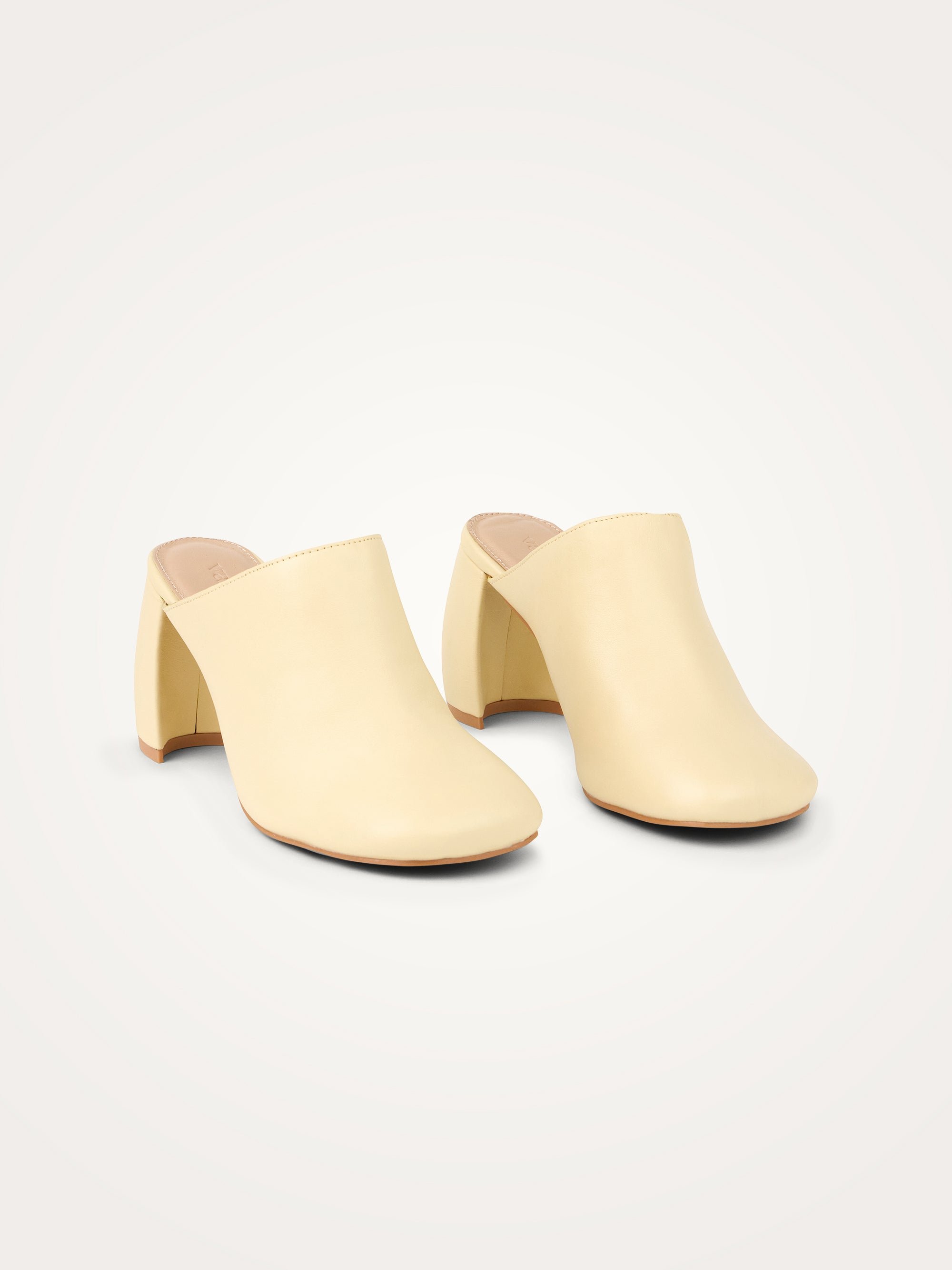 Clog leather mules with demi-lune heel VANESSA WU Yellow