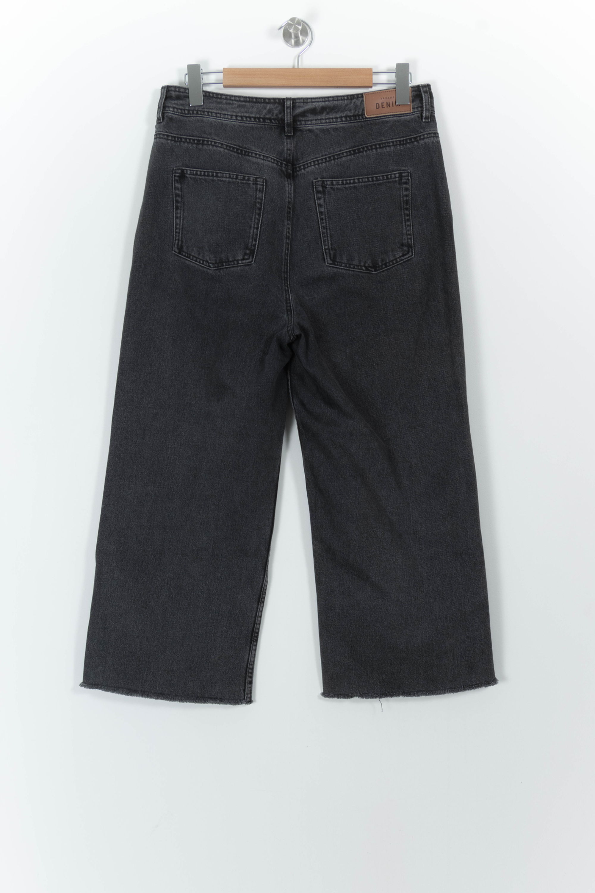 Cropped slim jeans with studs SEZANE - Seconde main Black