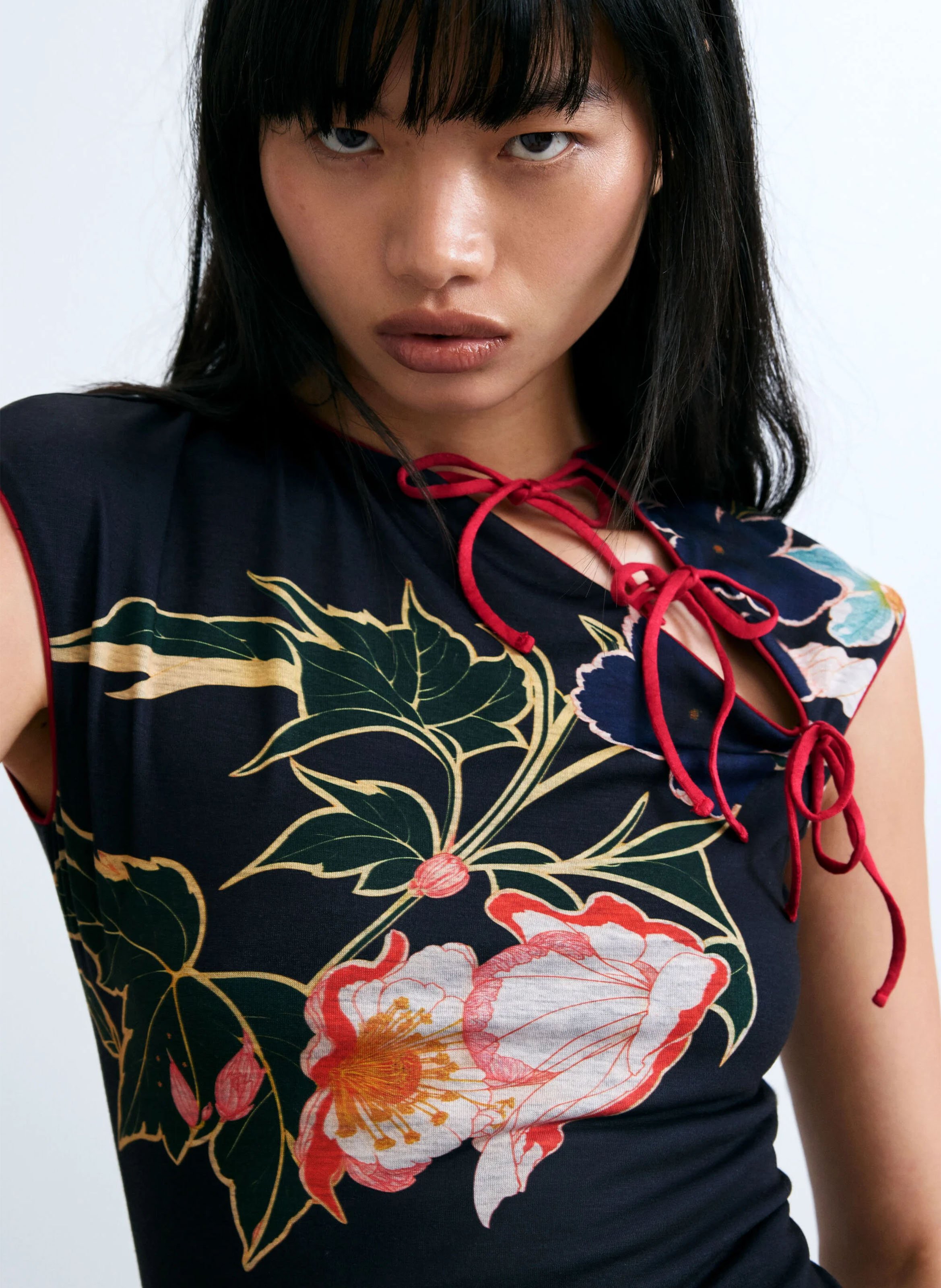 Robe courte col rond imprimée DESIGUAL Noir