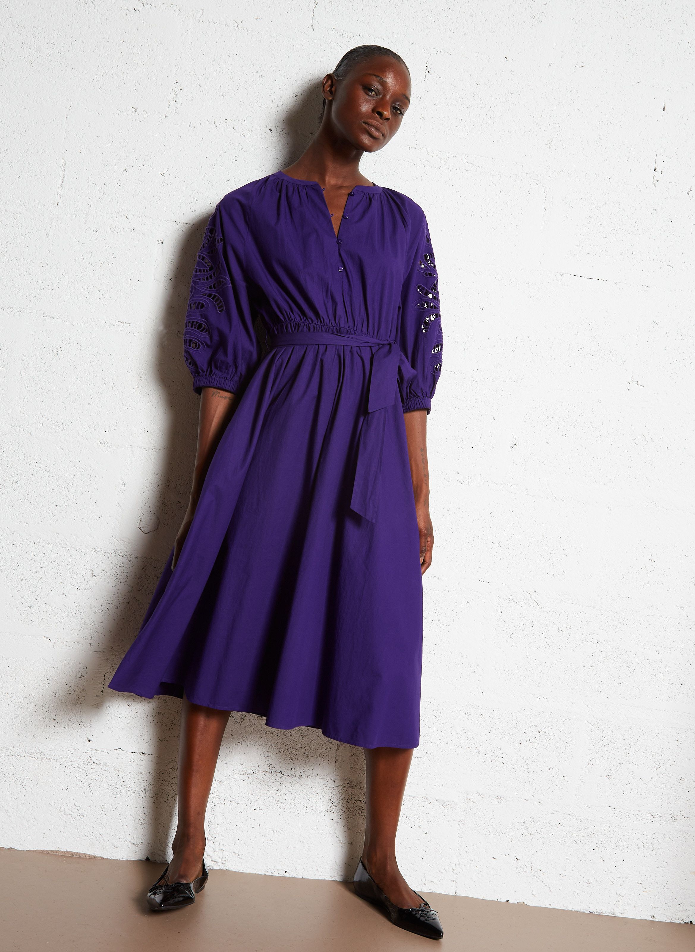 Robe Longue Cintree a Broderies En Coton Micha Violet Maison 123 Femme 6549653 18 VIOLET Place des Tendances