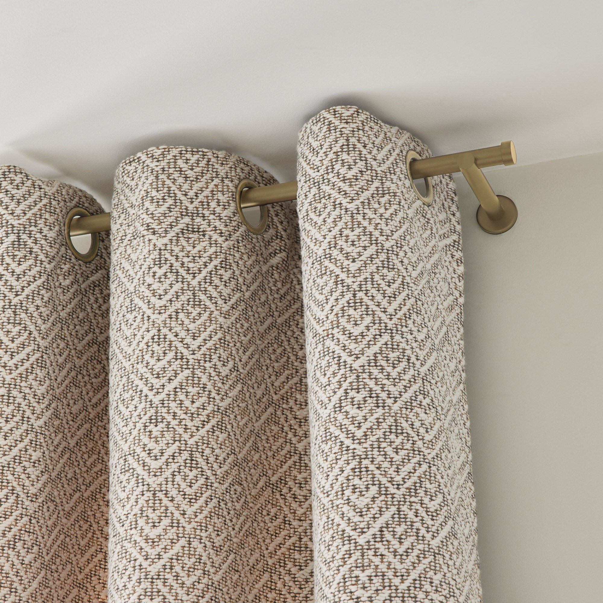 Curtain with gilt eyelets MADURA Beige