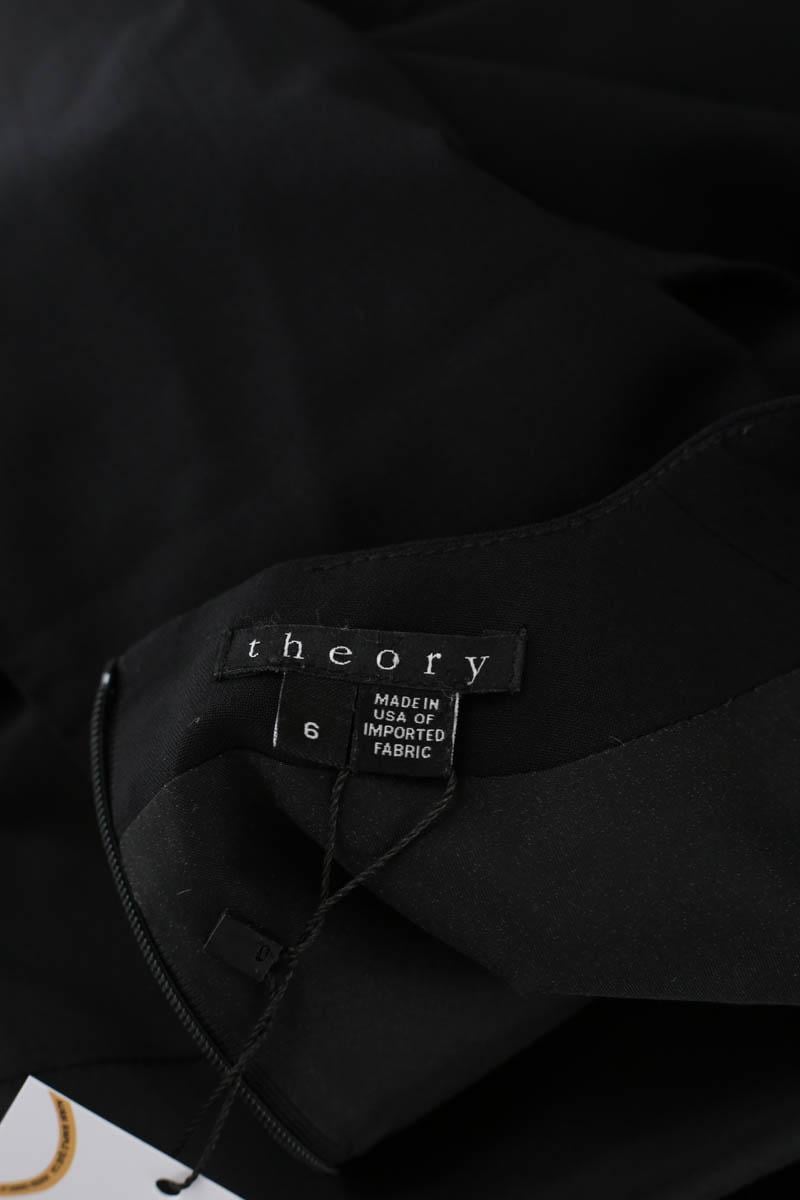 V-neck dress THEORY - Seconde Main Black