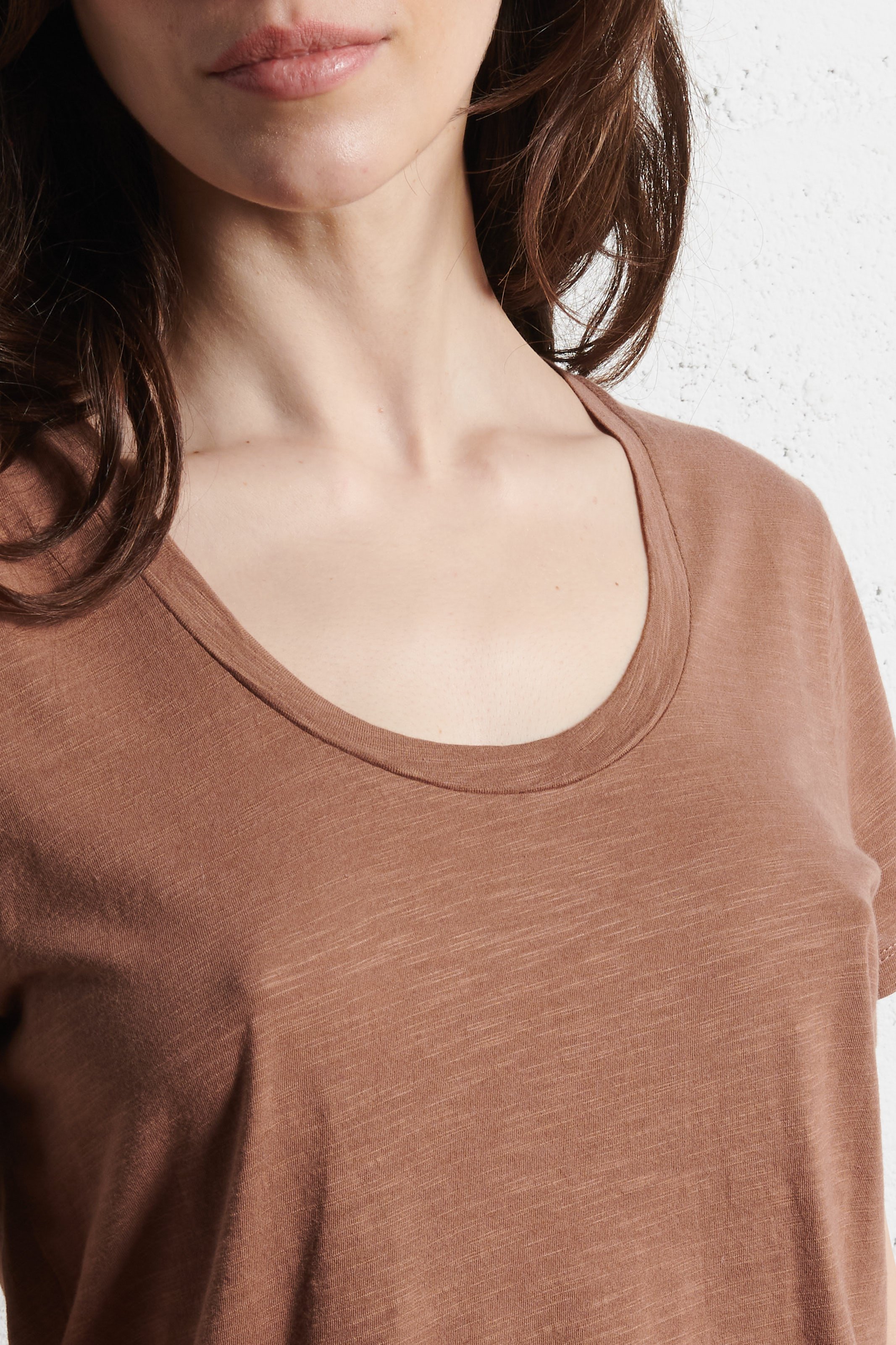 Tee-shirt col rond en coton mélangé AMERICAN VINTAGE Marron