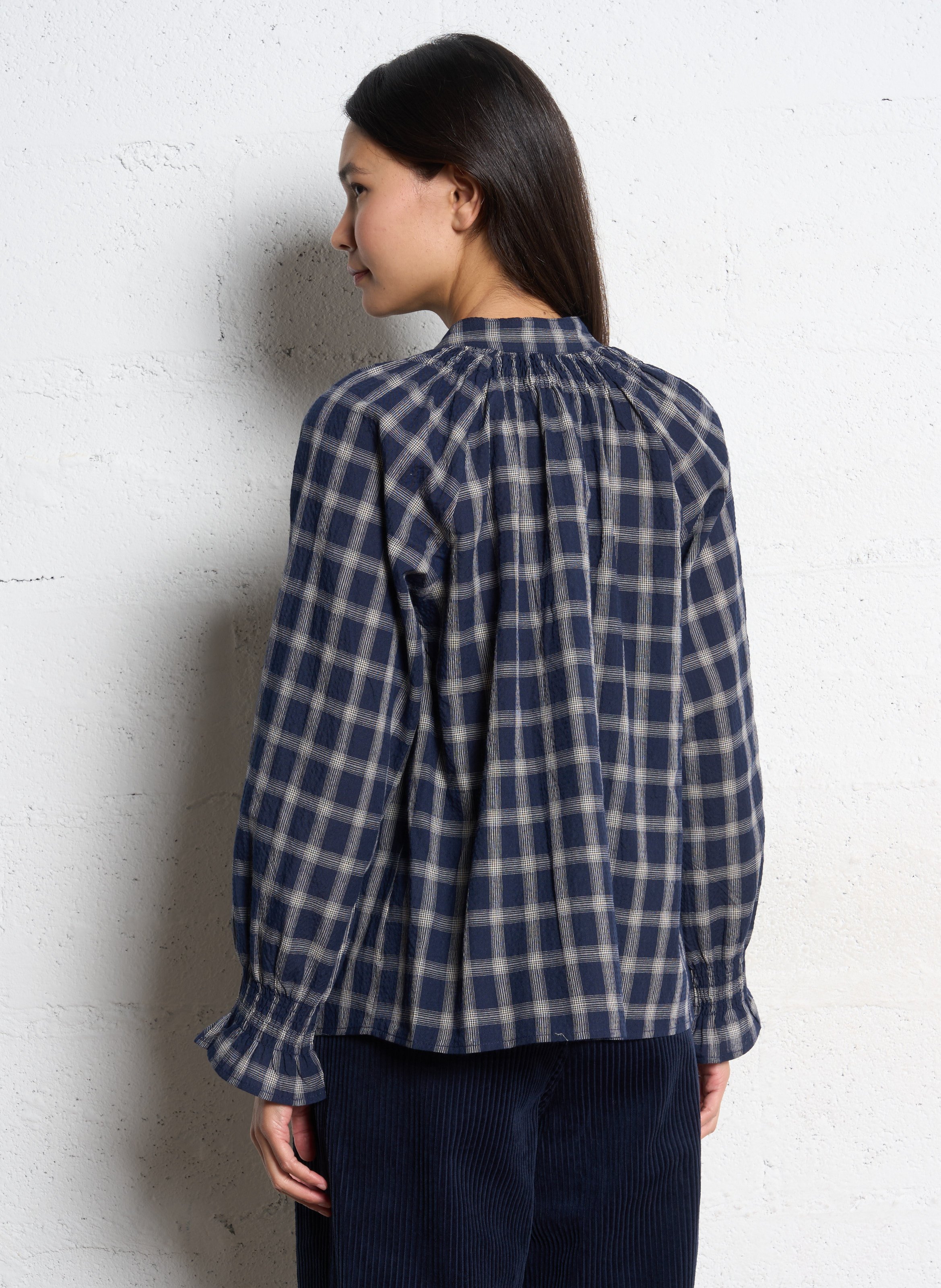 Baumwollbluse mit Schluppenkragen THE KORNER Blau