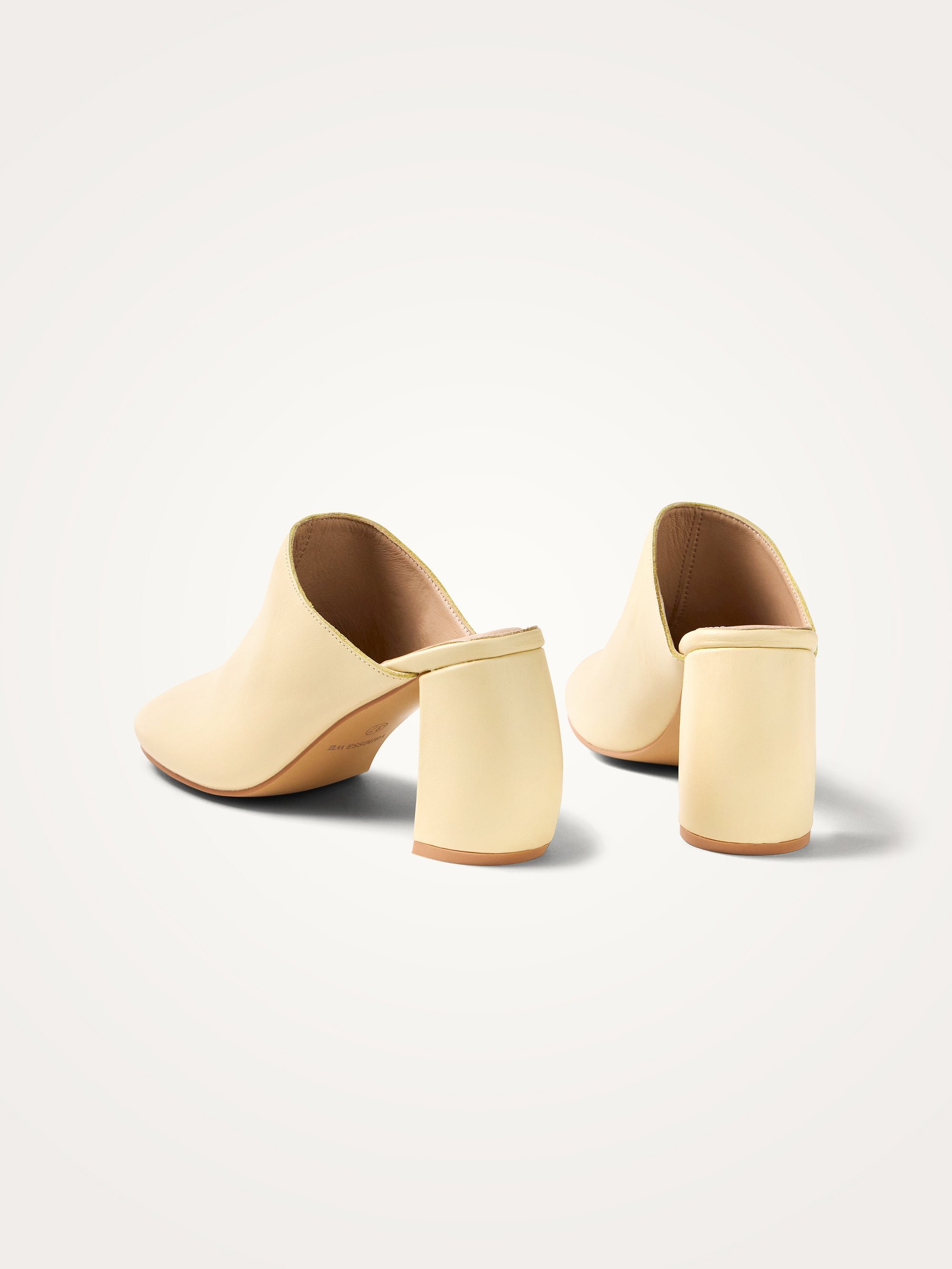 Clog leather mules with demi-lune heel VANESSA WU Yellow