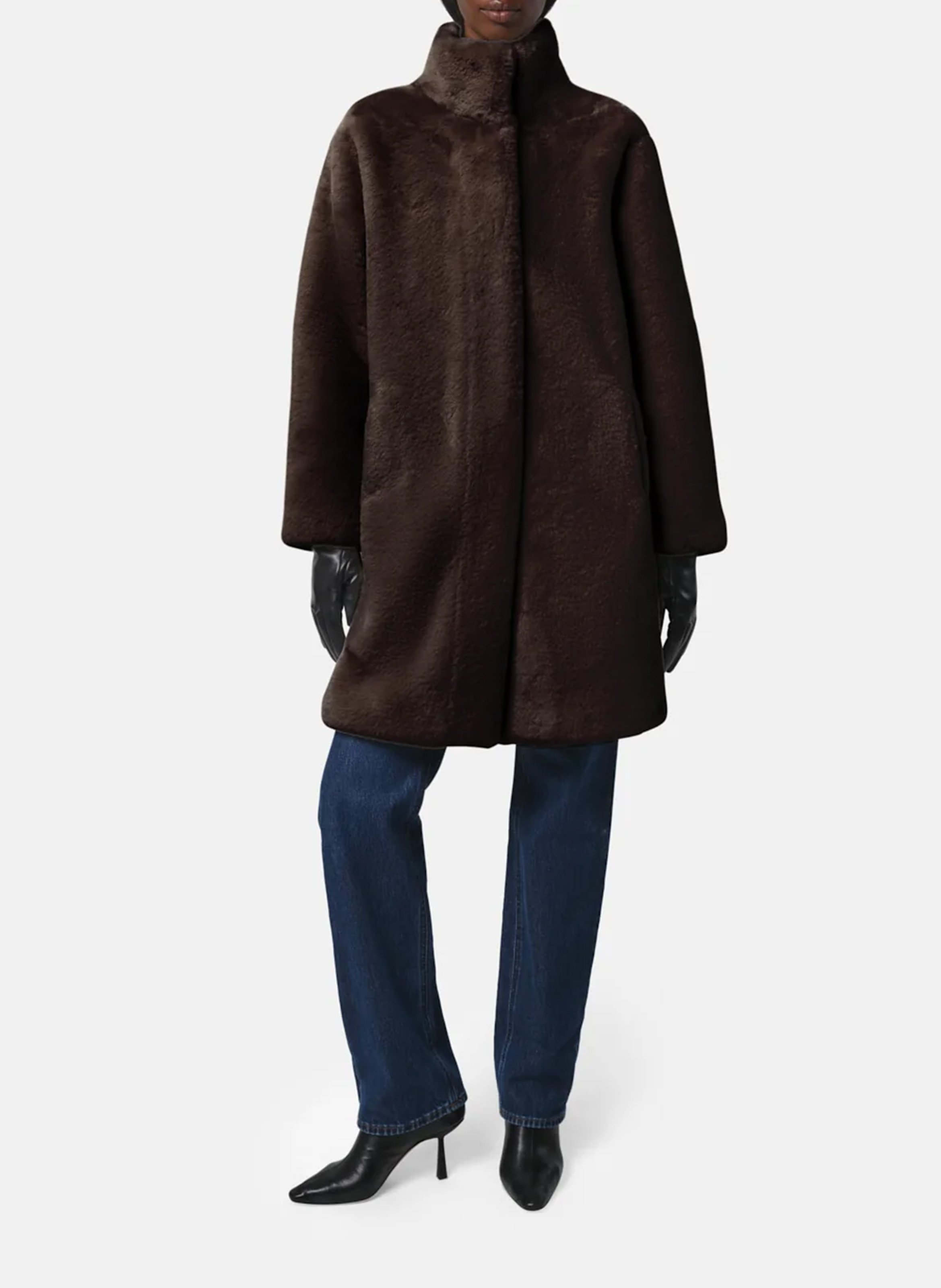 Rechte jas met opstaande kraag in imitatiebontlook APPARIS Bruin