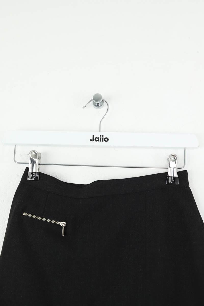 Mini skirt ARMANI - SECONDE MAIN Black