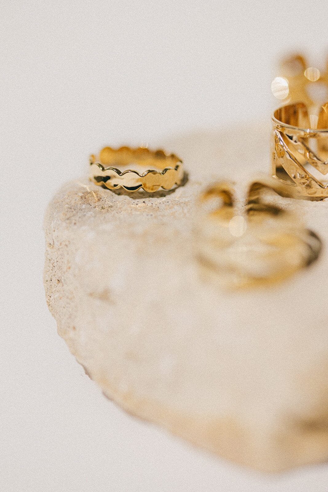 Hammered gold plated ring MONSIEUR SIMONE Golden