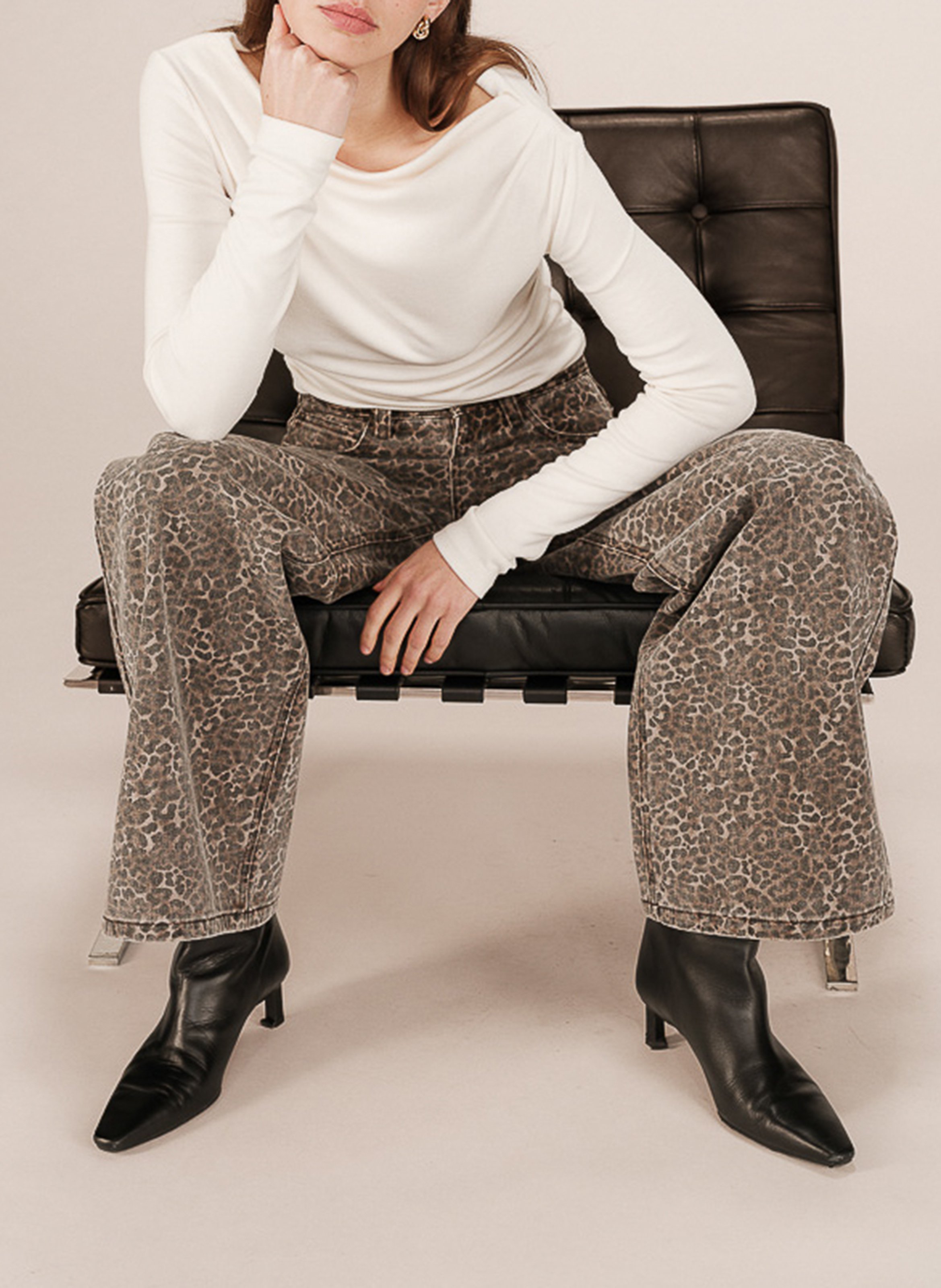 Boat-neck crepe sweater GRACE ET MILA Beige