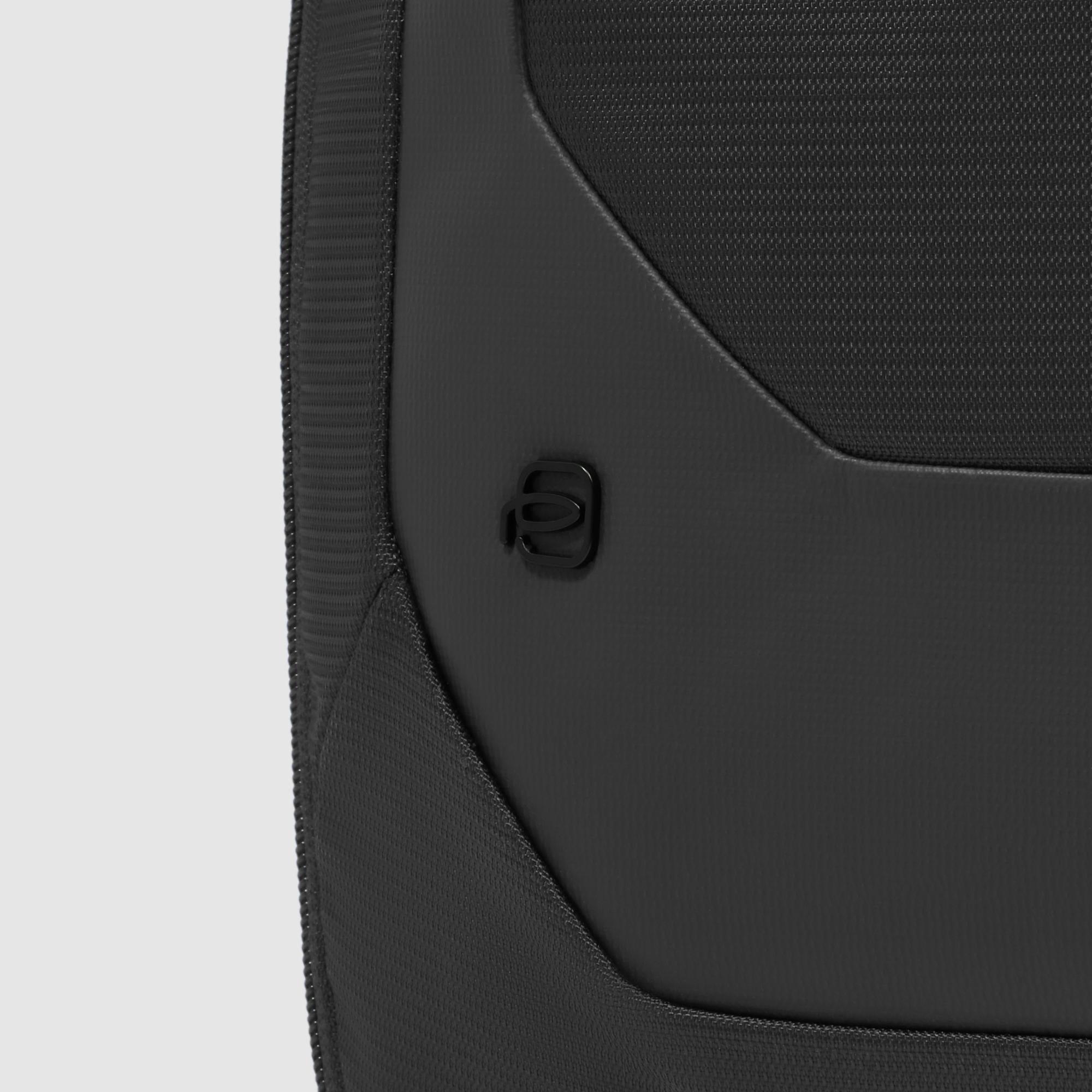 Travel backpack for computer and iPad® Pro in recycled fabric and leather, compatible with easyJet Black