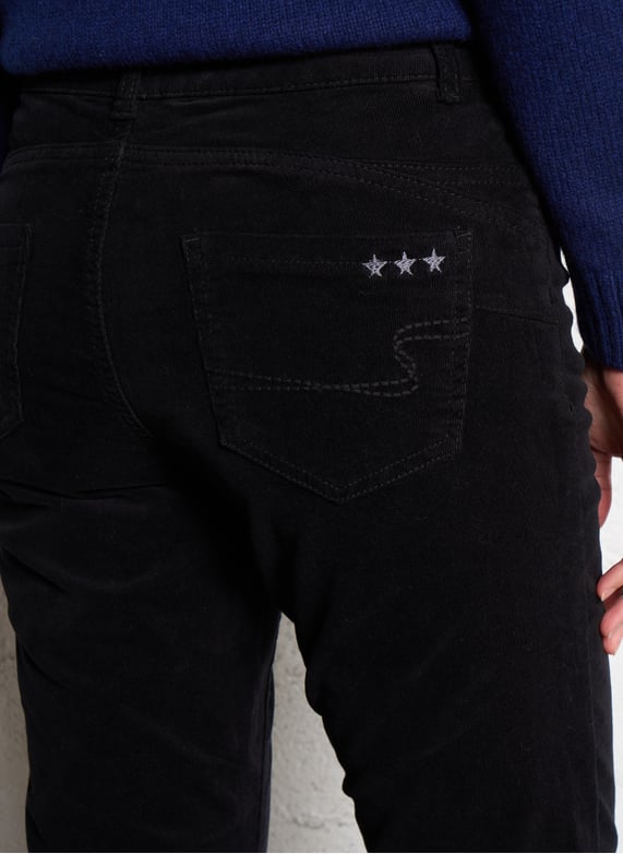 Pantalon slim velours en coton stretch | Noir by SUD EXPRESS Pantalon slim velours en coton stretch Noir