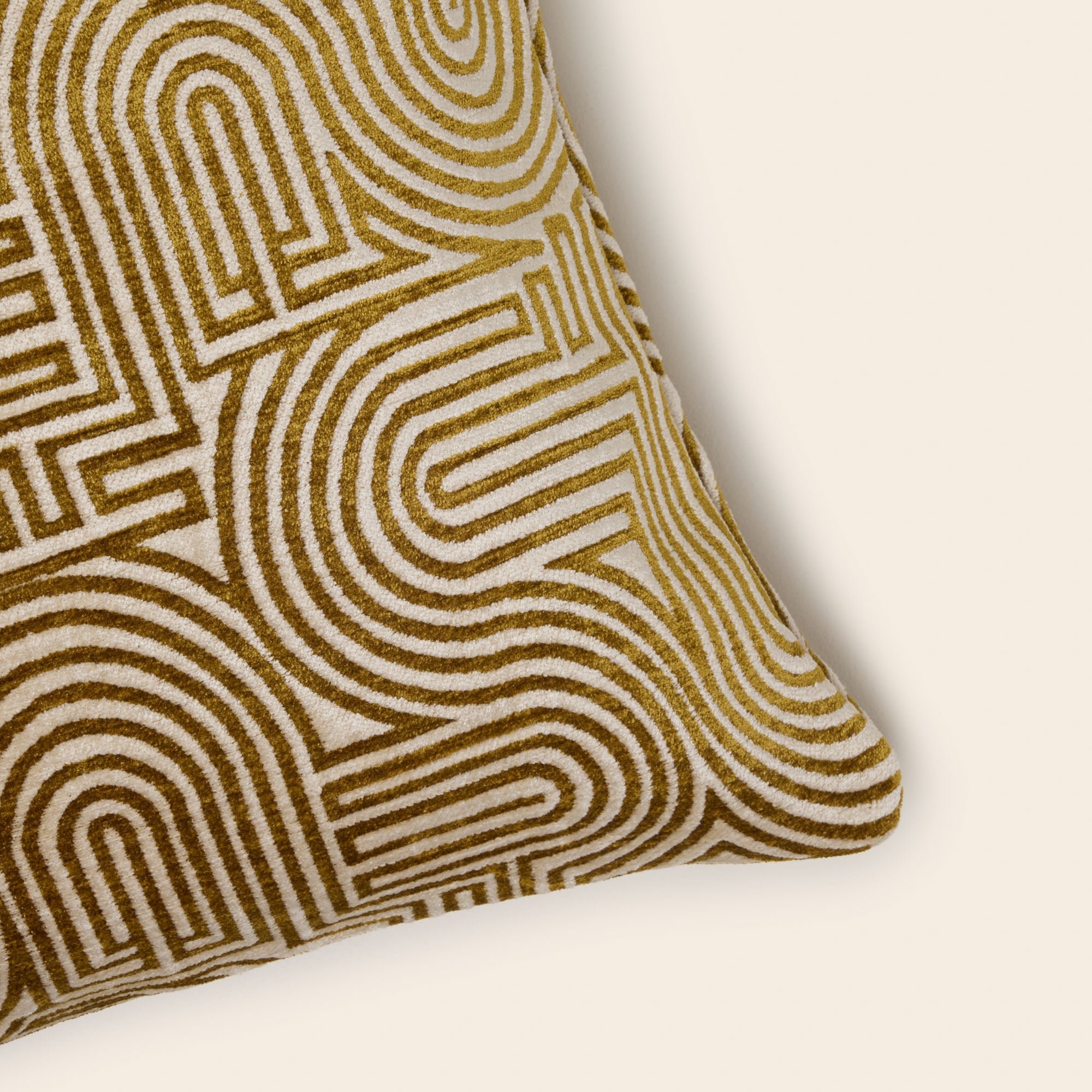 Housse de coussin en chenille 40x60 cm MADURA Jaune