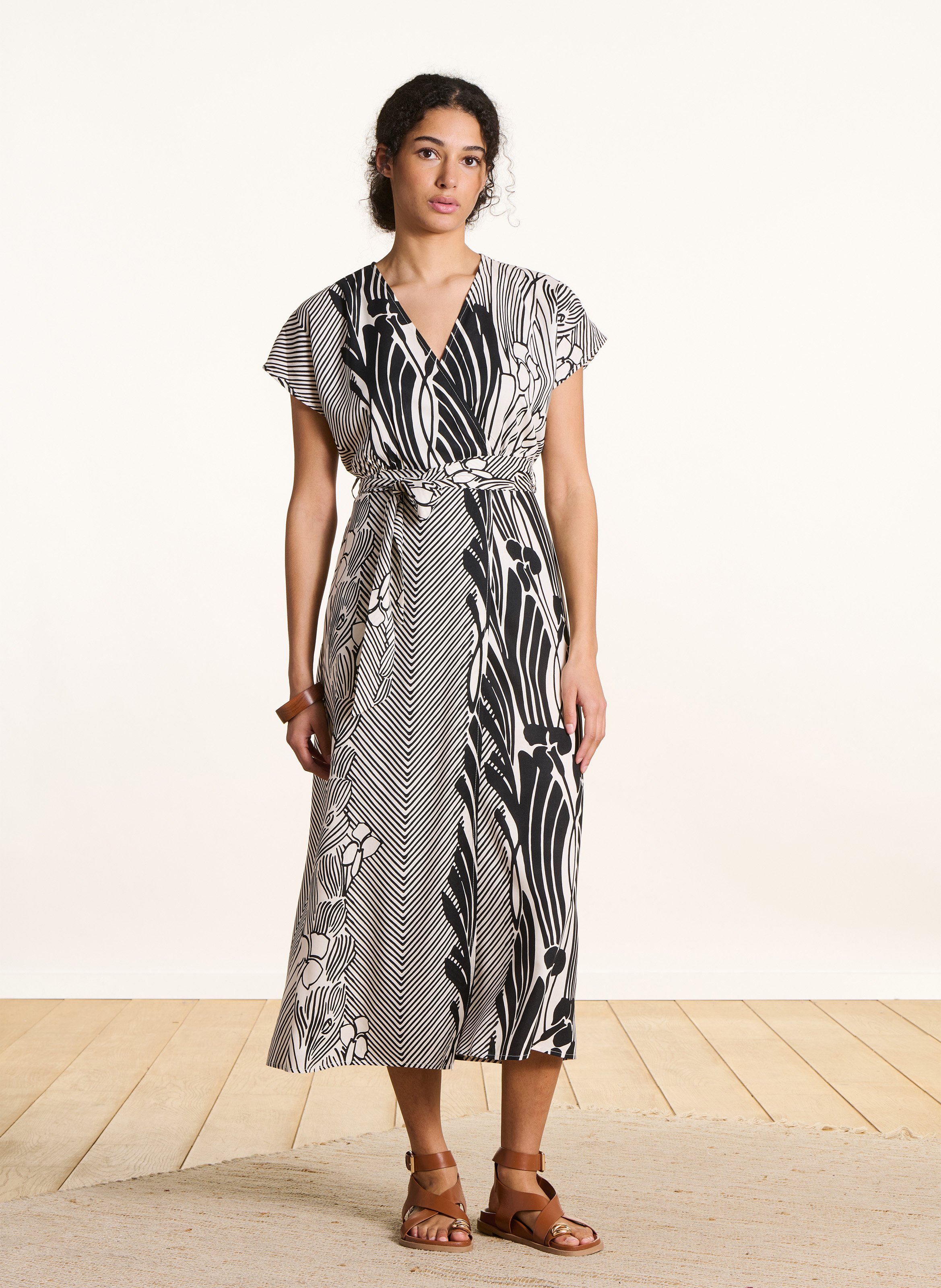 Robe longue cache-coeur imprimée LA FEE MARABOUTEE Noir