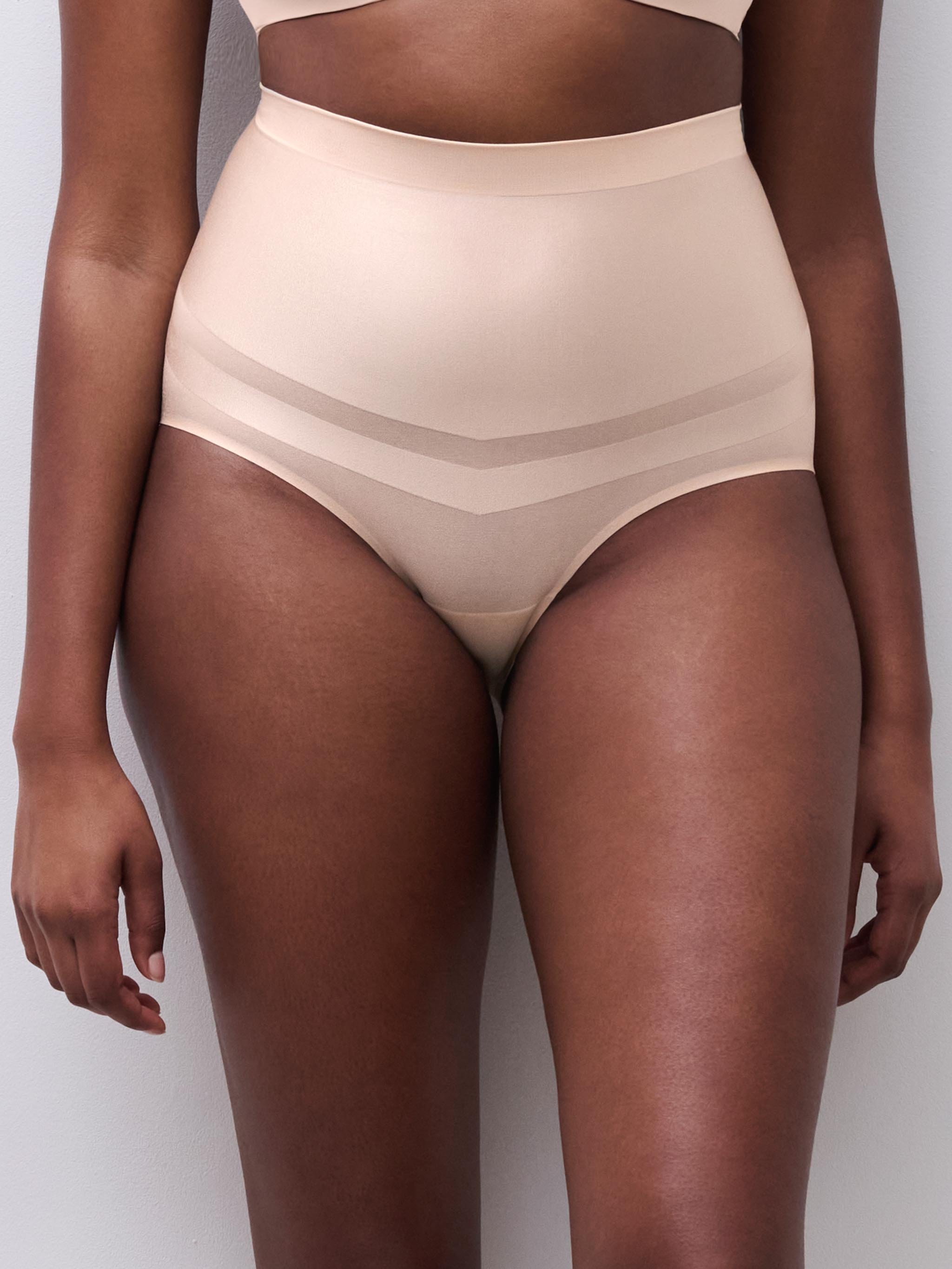 High-waisted shapewear panties CHANTELLE