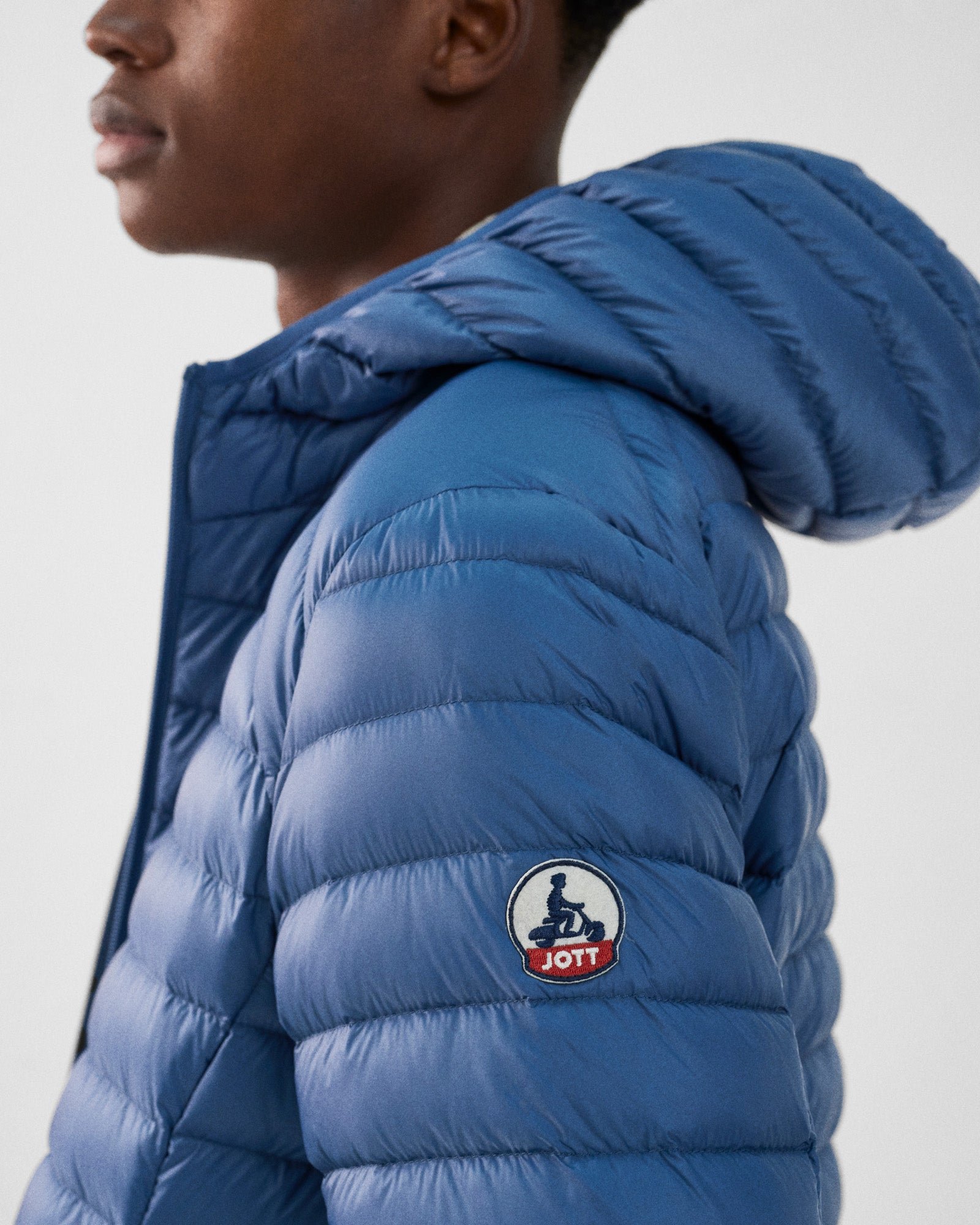 Lightweight hooded puffer jacket nico JOTT Blue