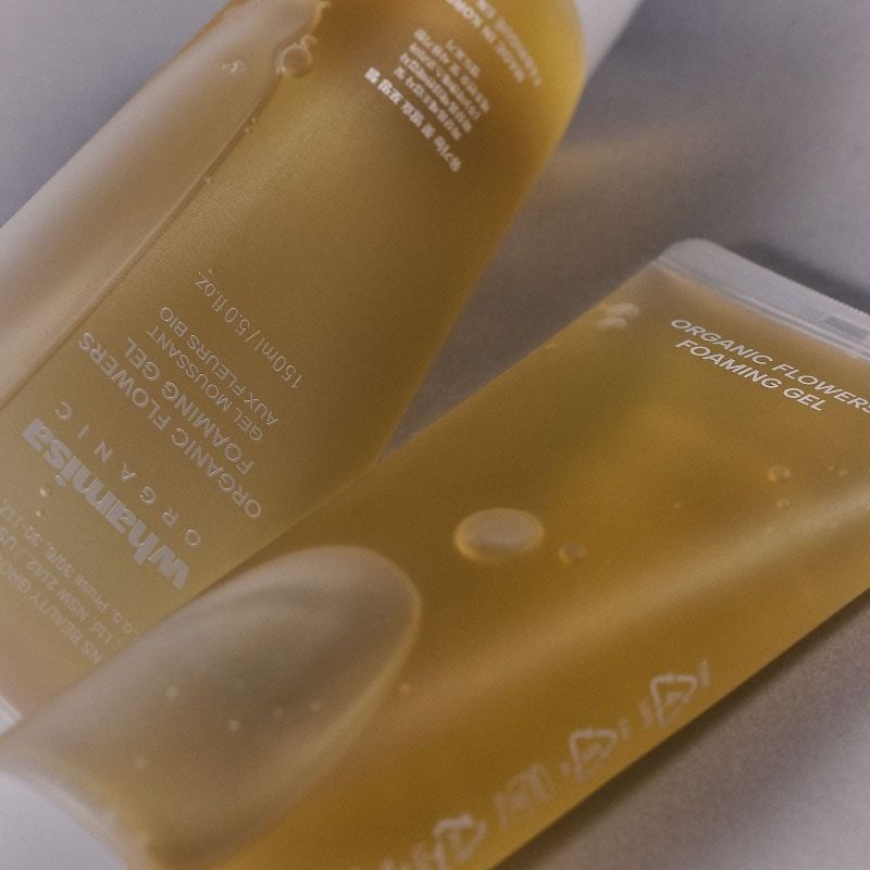 Foaming Cleansing Gel with Fermented Organic Flowers WHAMISA No color
