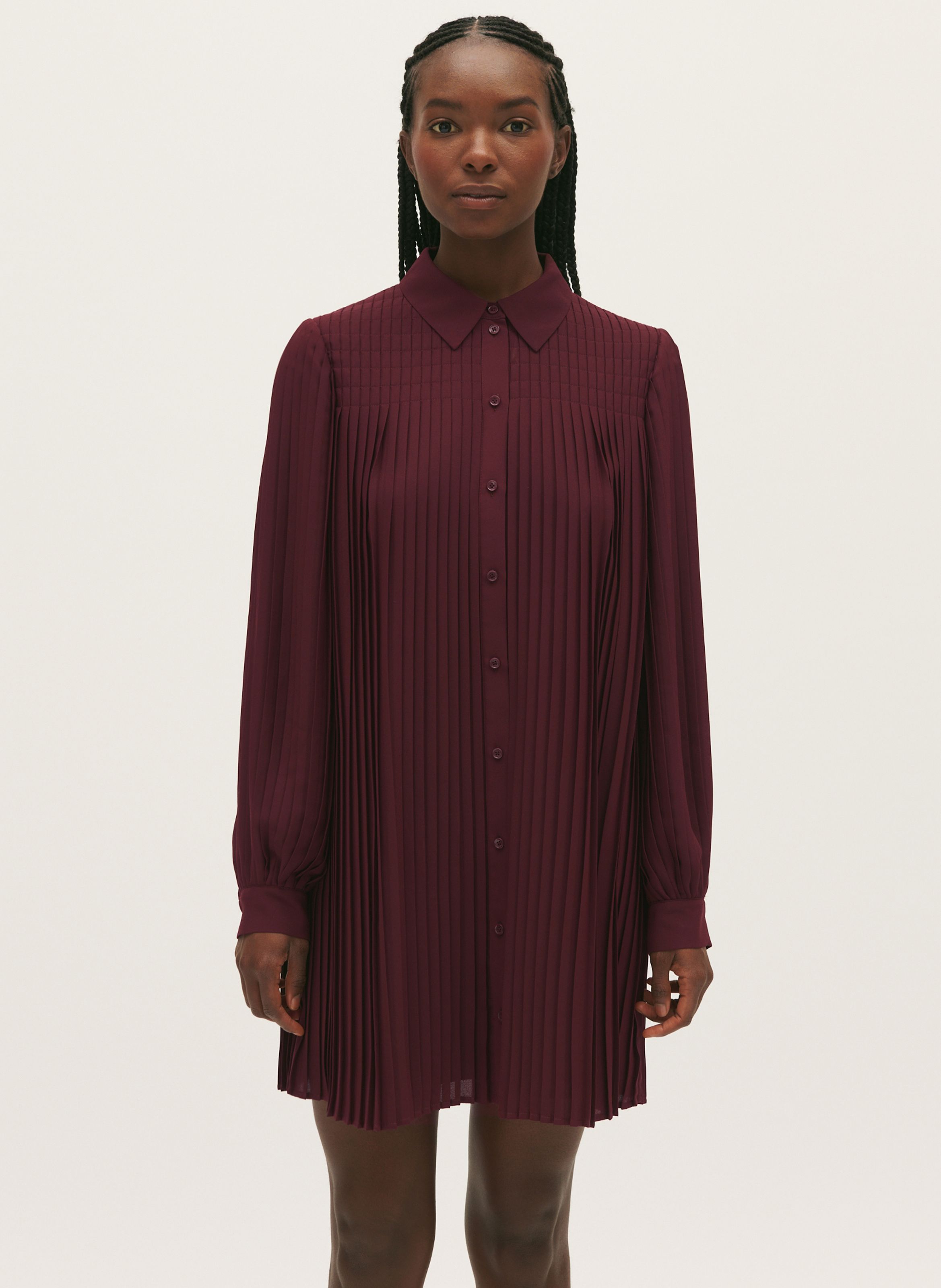 Short Pleated Dress With Classic Collar Bordeaux Claudie Pierlot