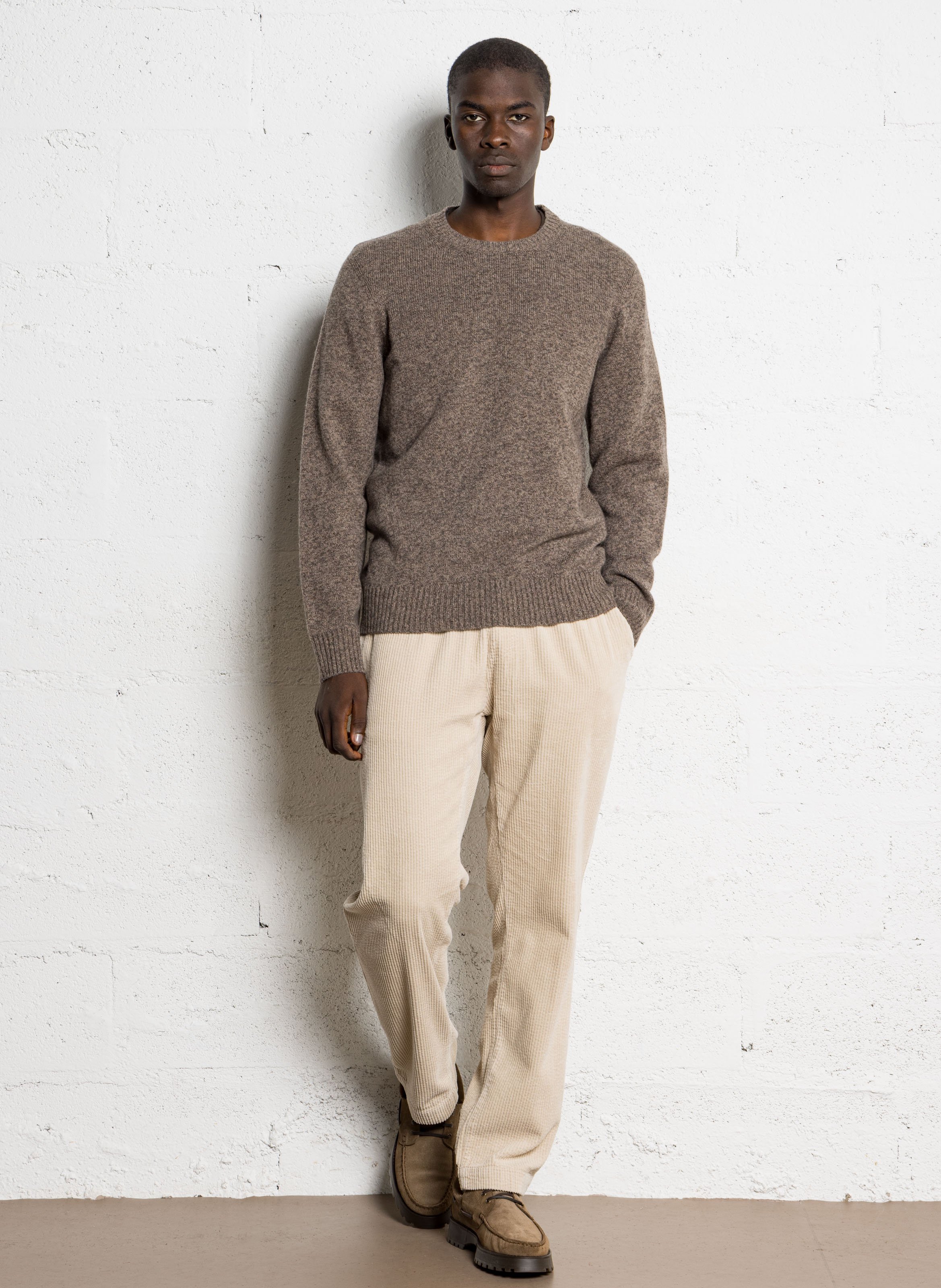 Pull droit col rond jacquard en laine HARTFORD Marron