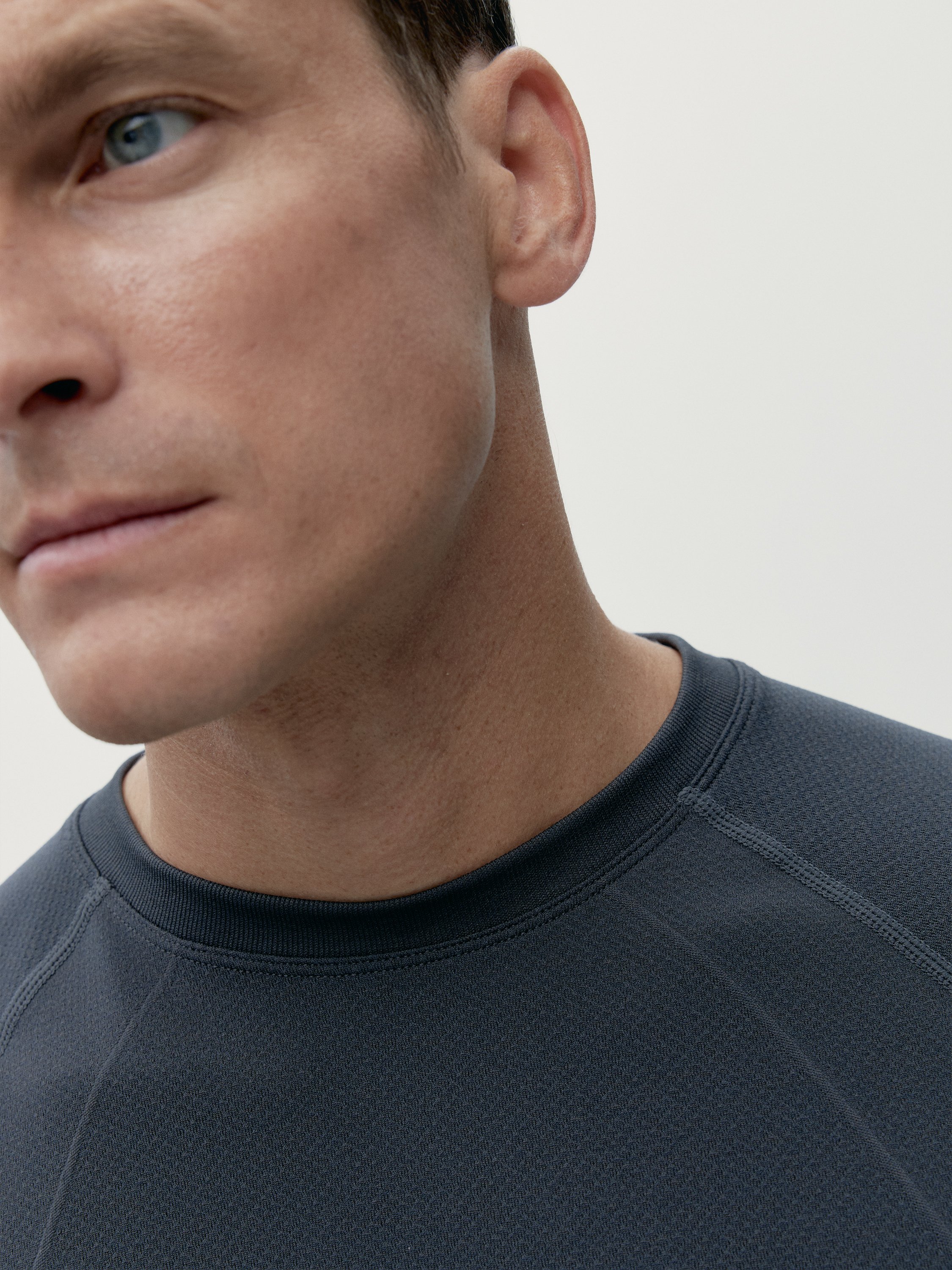 Short-sleeve performance sports t-shirt BORN LIVING YOGA Grey