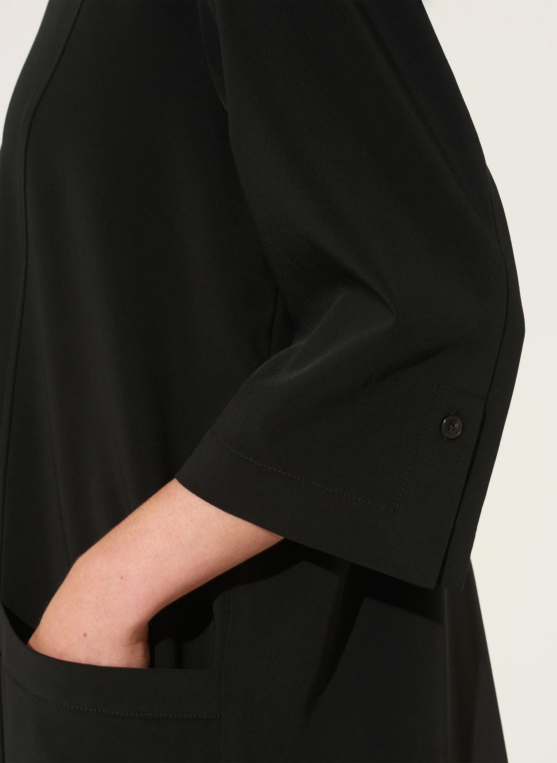 Robe oversize en fibres recyclées mélangées ACOTE Noir