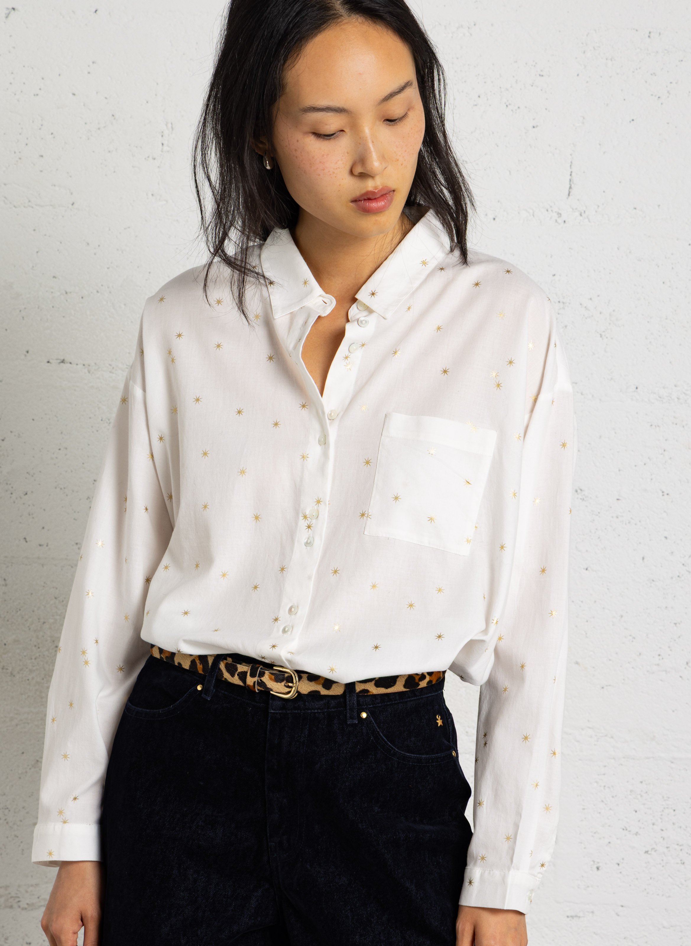 Loose-fitting star print cotton shirt DES PETITS HAUTS White