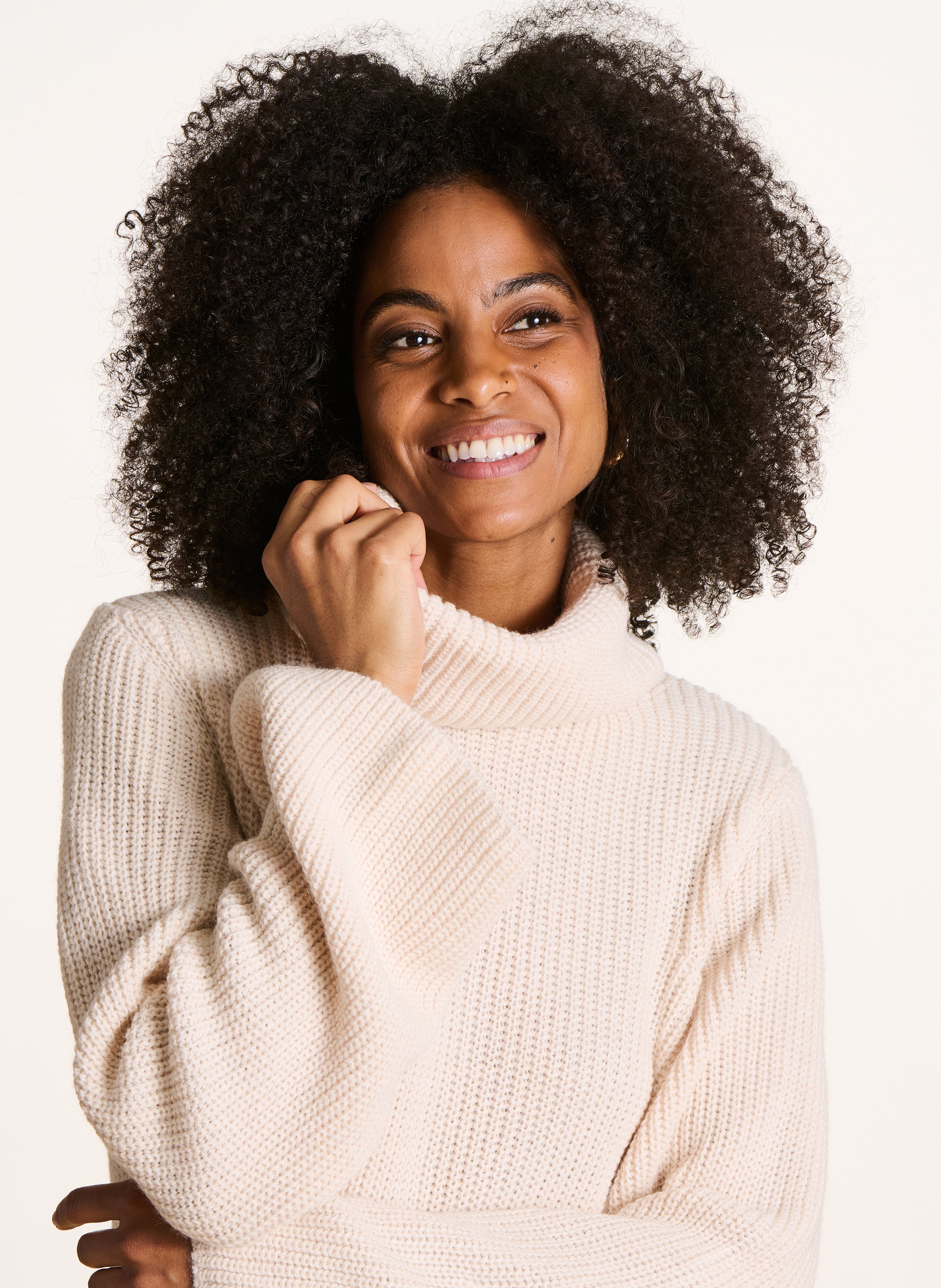 Short dress in beaded ribbed knit LA FEE MARABOUTEE White