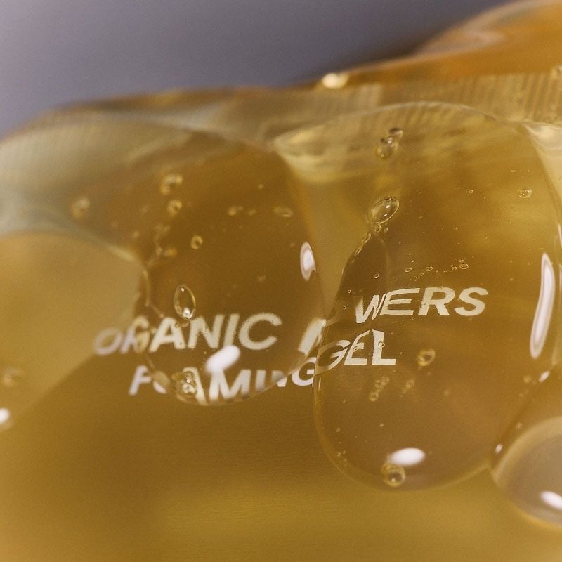 Foaming Cleansing Gel with Fermented Organic Flowers WHAMISA No color