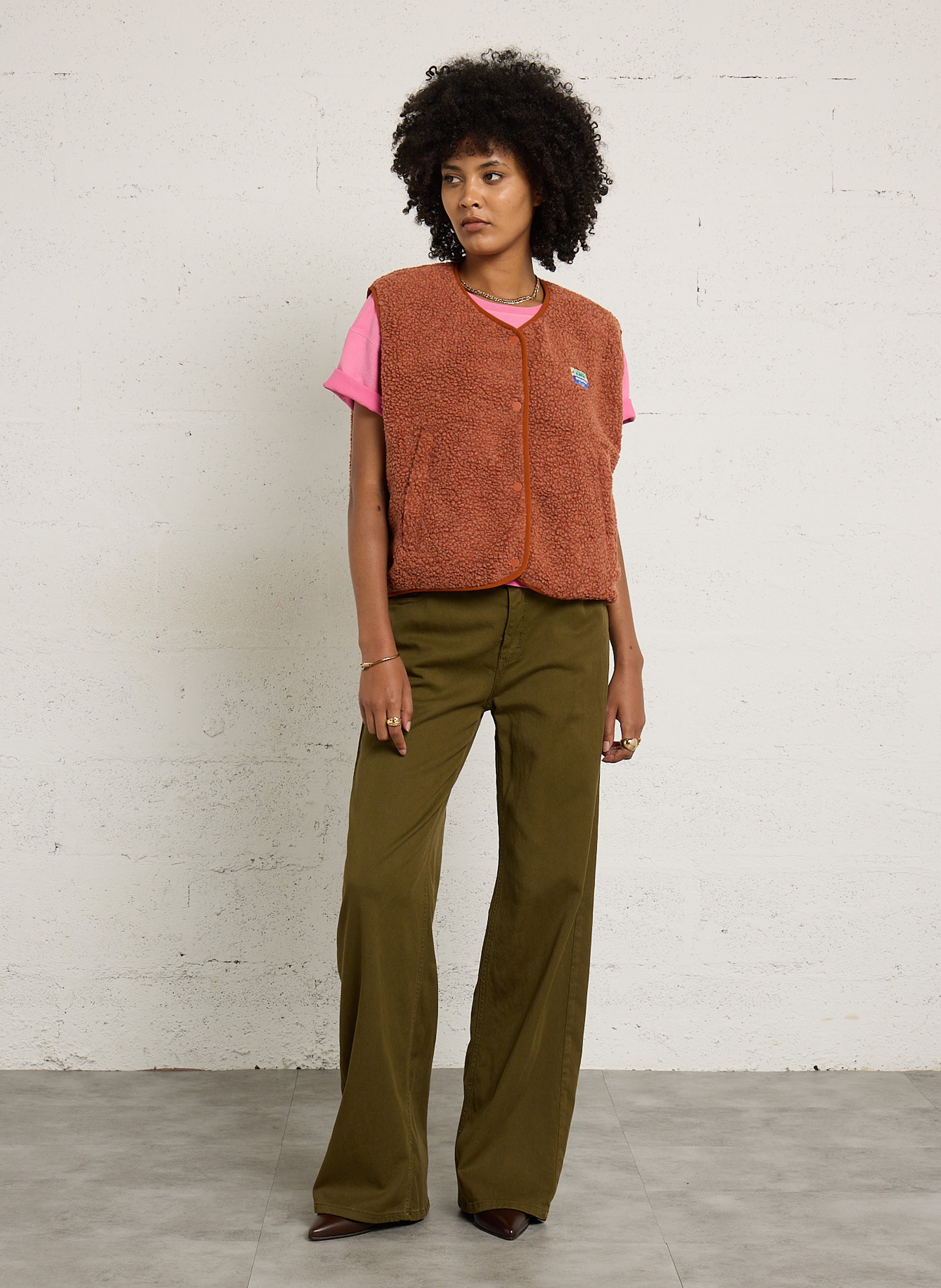 Gilet col rond molletonné sans manches AMERICAN VINTAGE Rouge