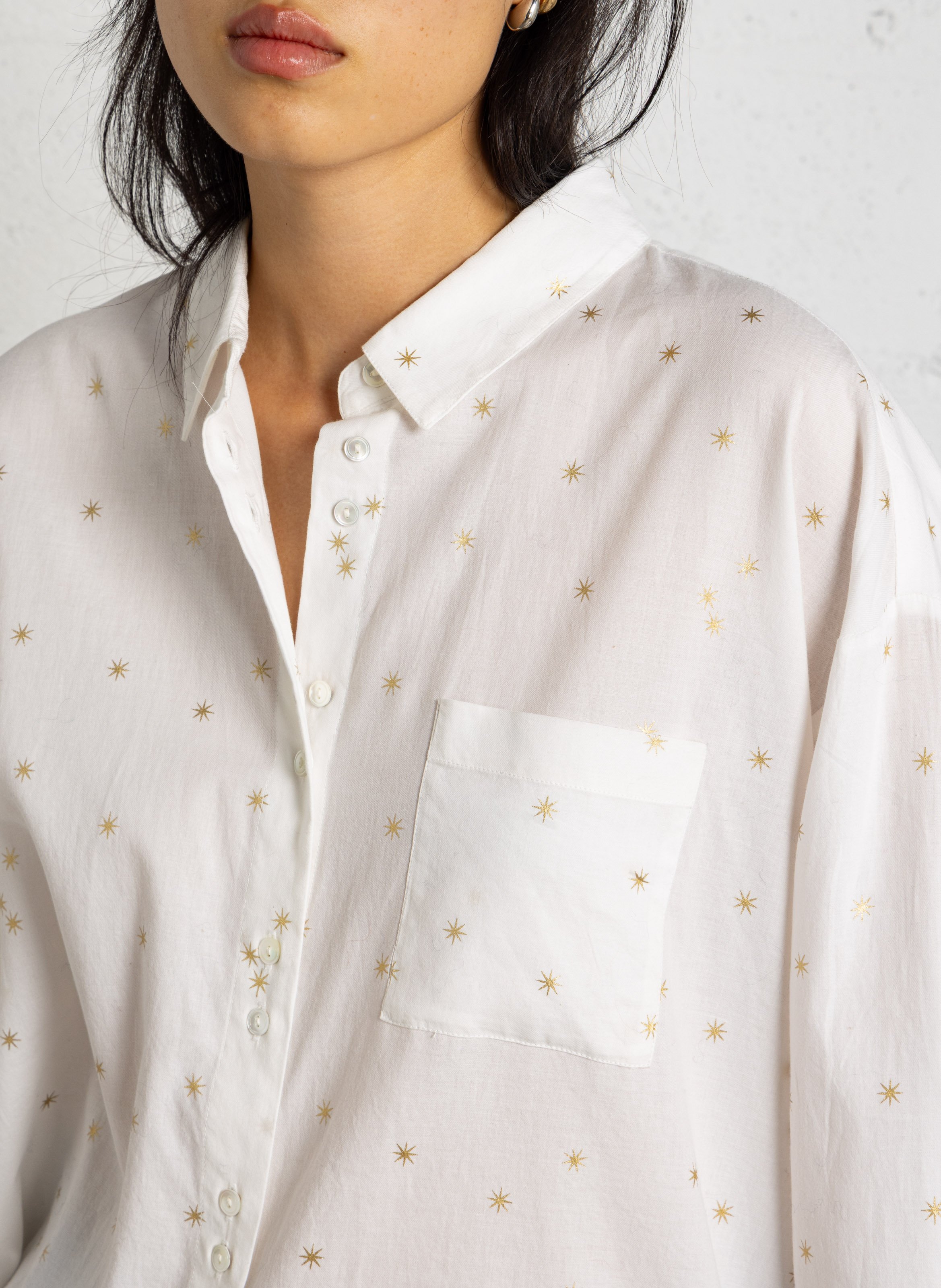 Loose-fitting star print cotton shirt DES PETITS HAUTS White