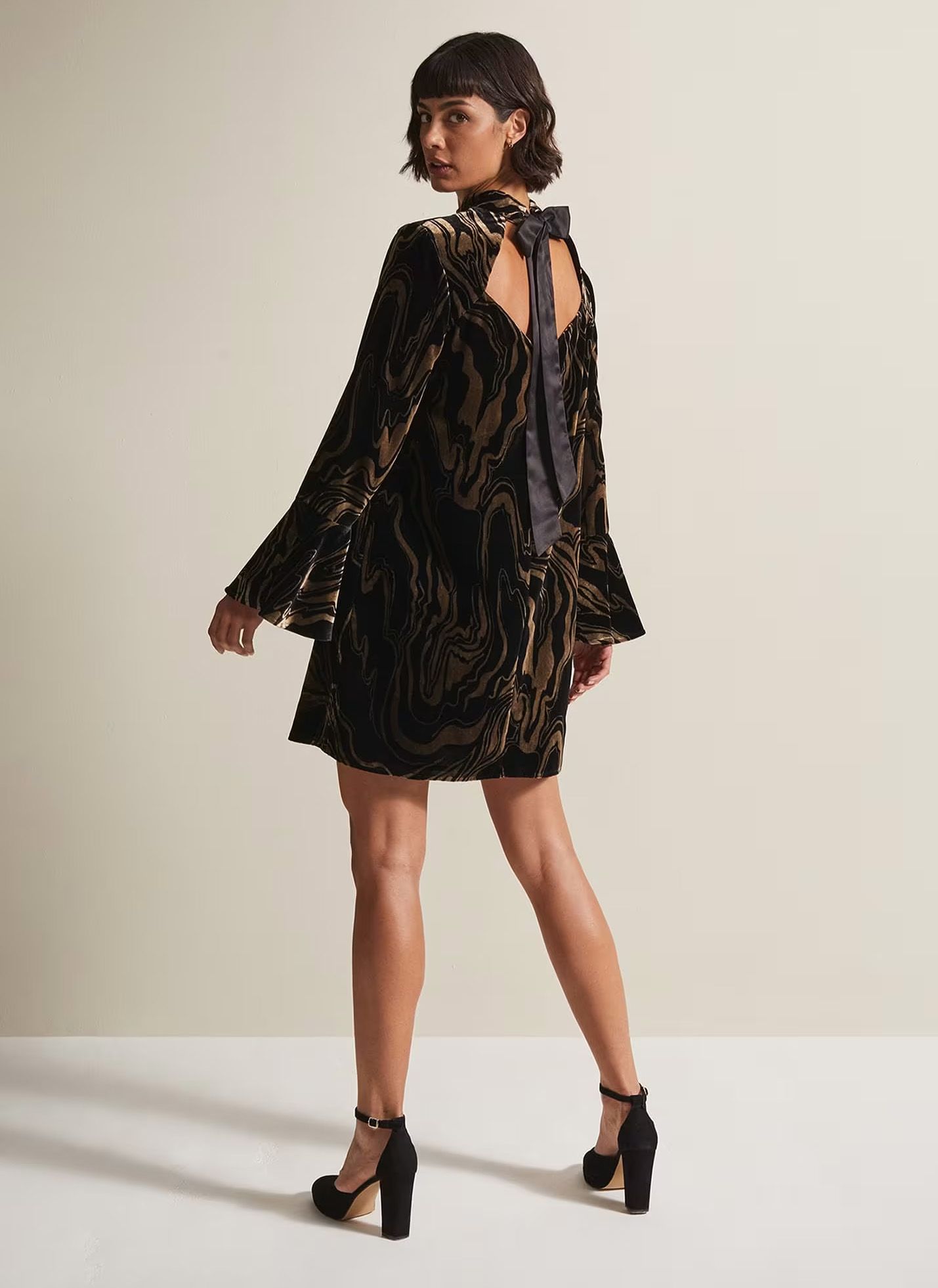 Phase eight velvet outlet dresses