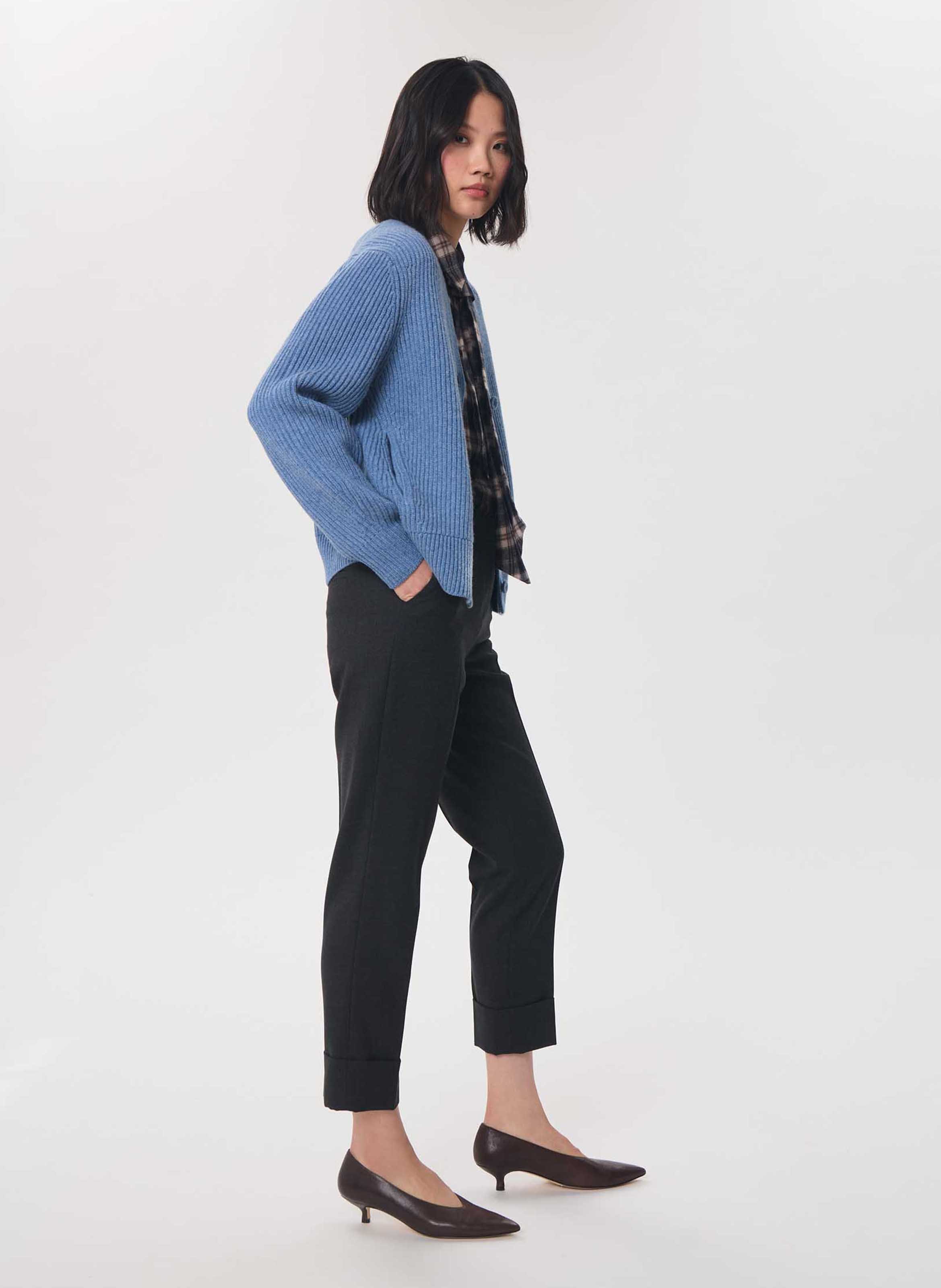 Pantalon carotte 7/8 ème uni TARA JARMON Gris