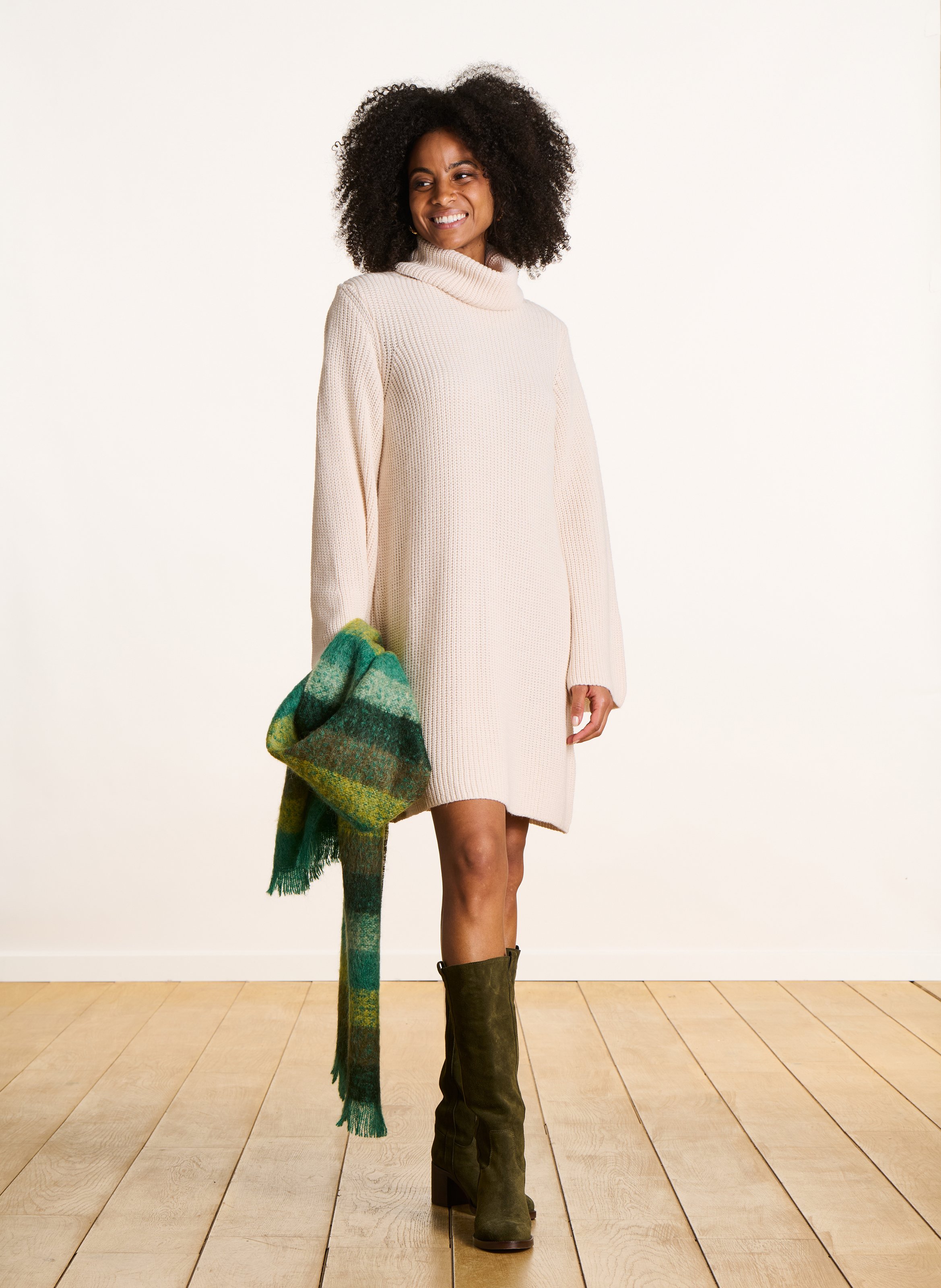 Short dress in beaded ribbed knit LA FEE MARABOUTEE